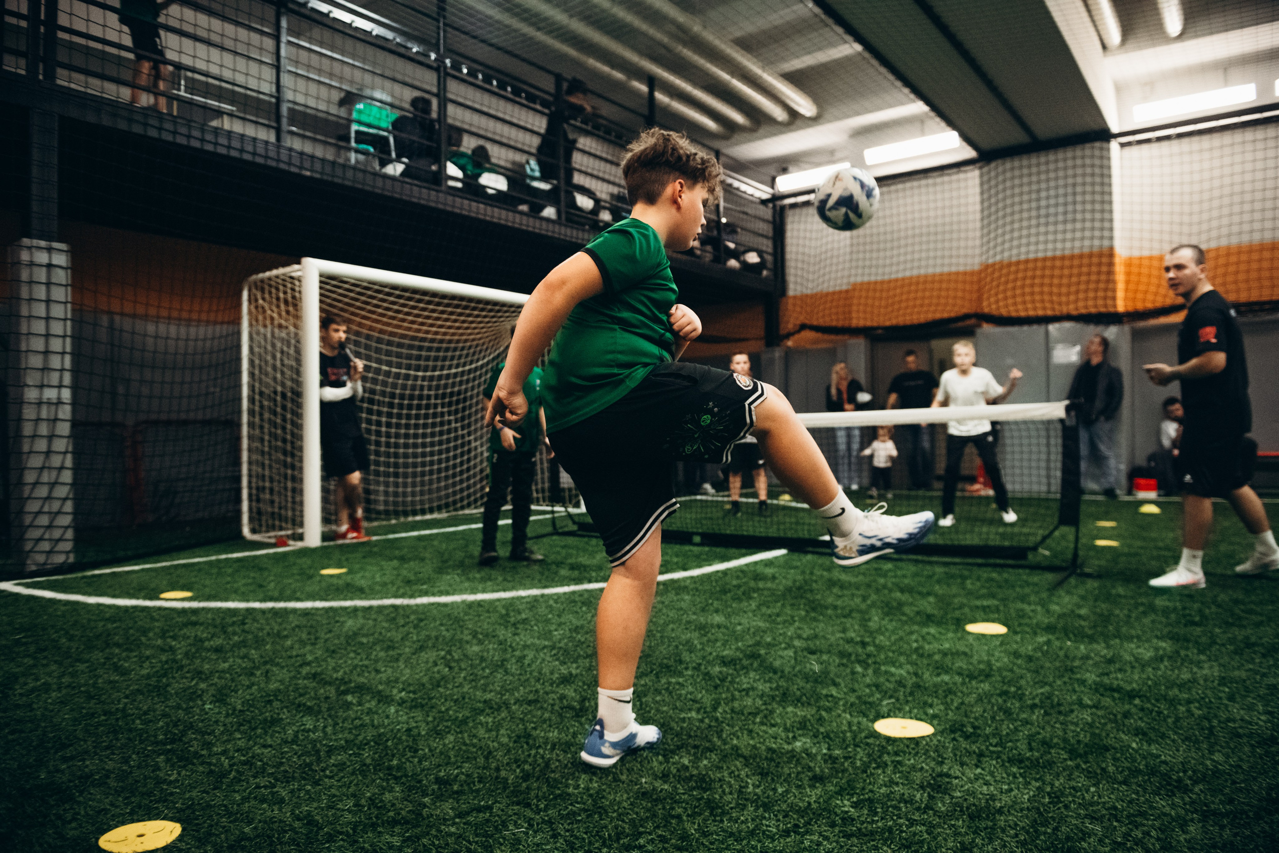 Турнир по футбольному фристайлу, панне и теннисболу