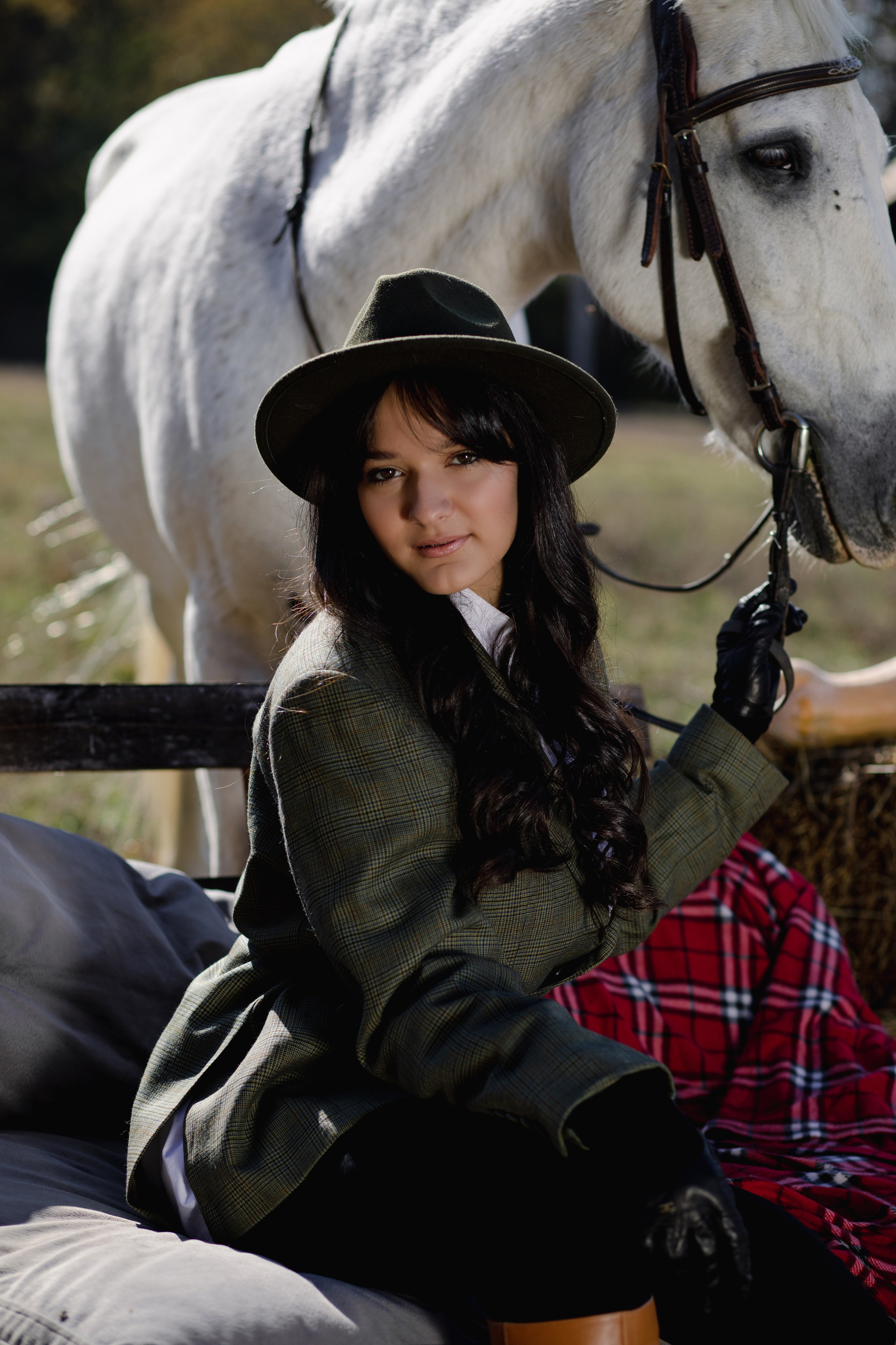 People & Horses [2023]. Anastasia Leonowa