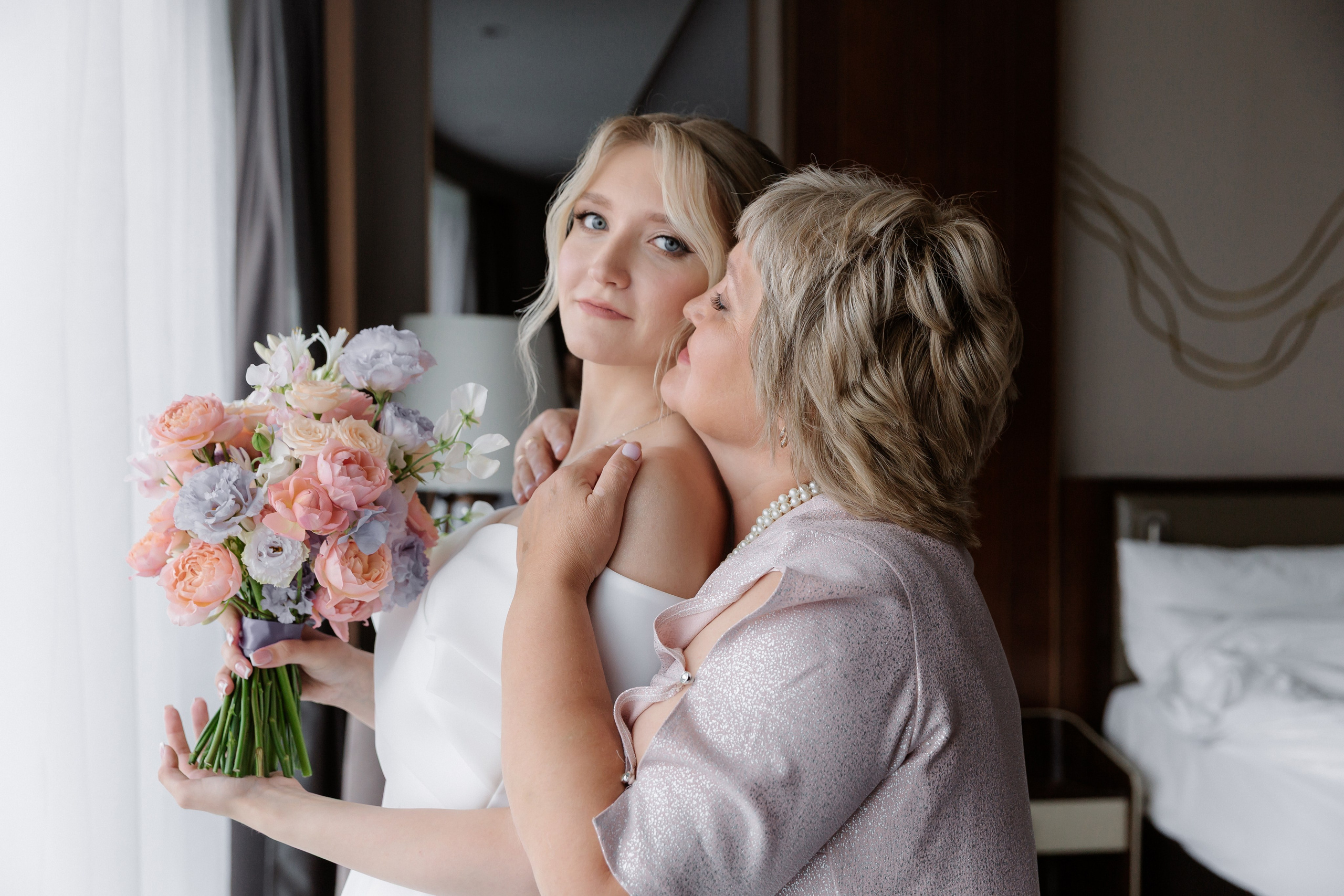 20.07.2024. RETOUCH-HOUSE