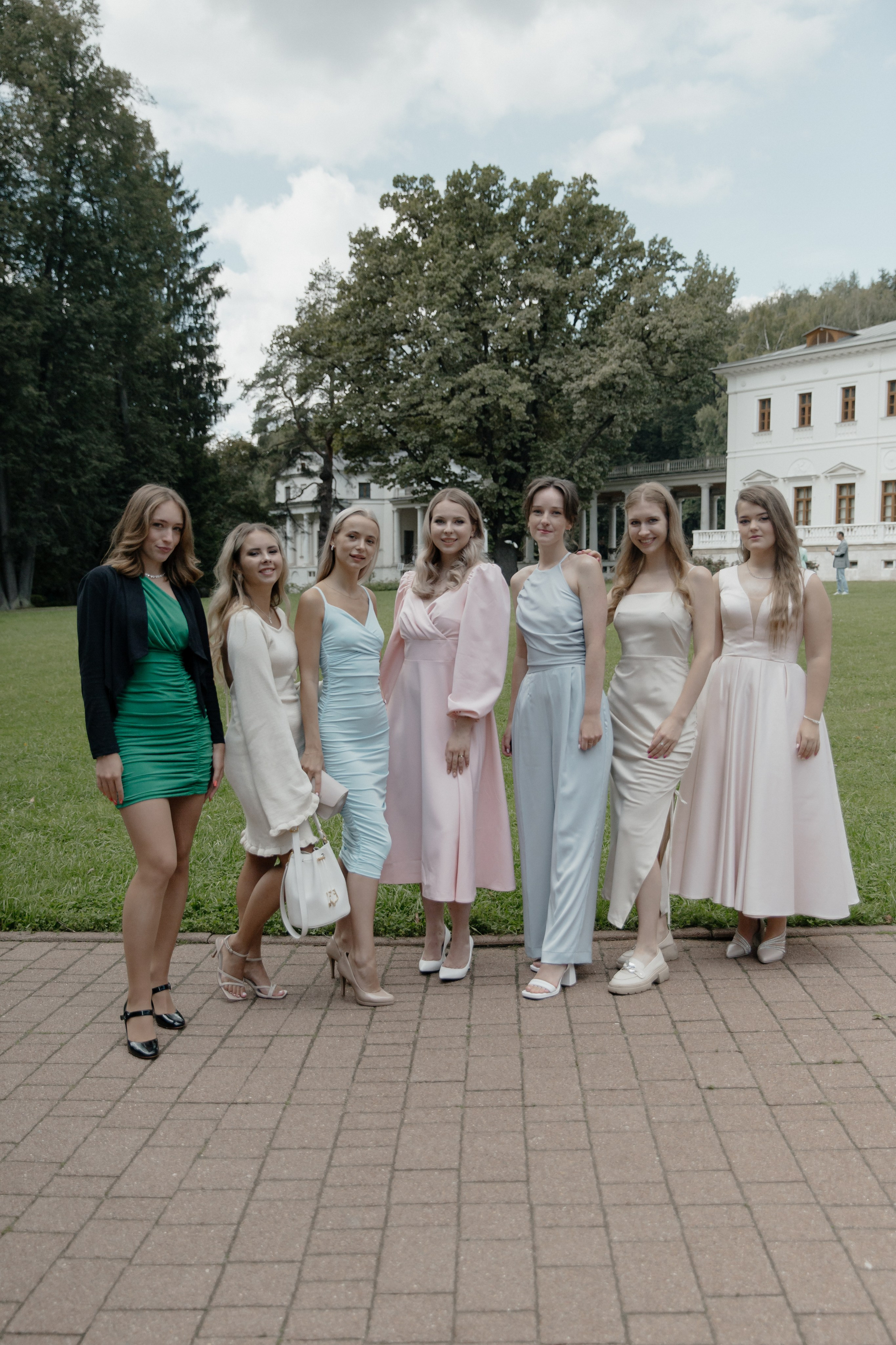 25.08.2024. RETOUCH-HOUSE