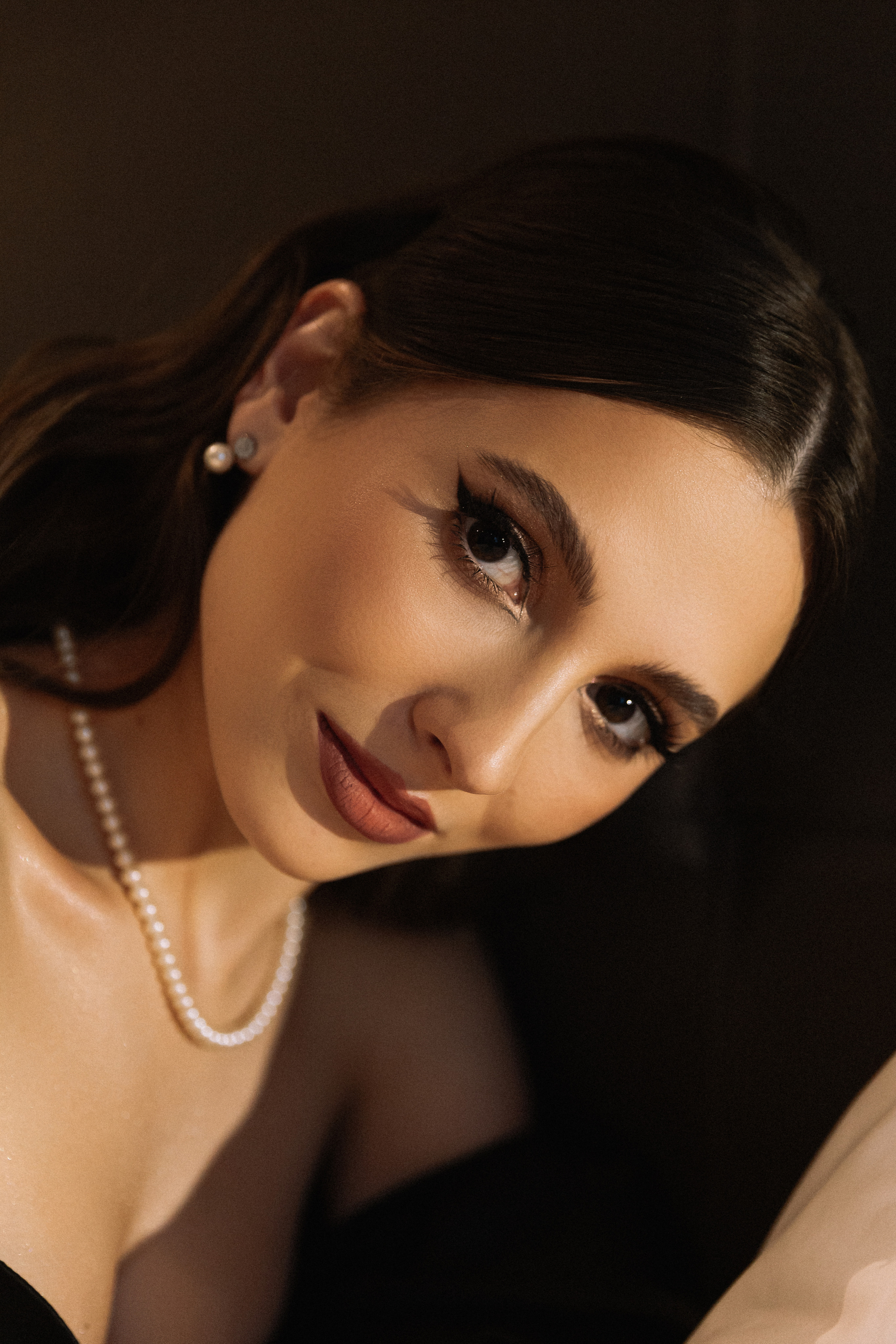 Влюбляемся и кружим. Э Т О М Ы