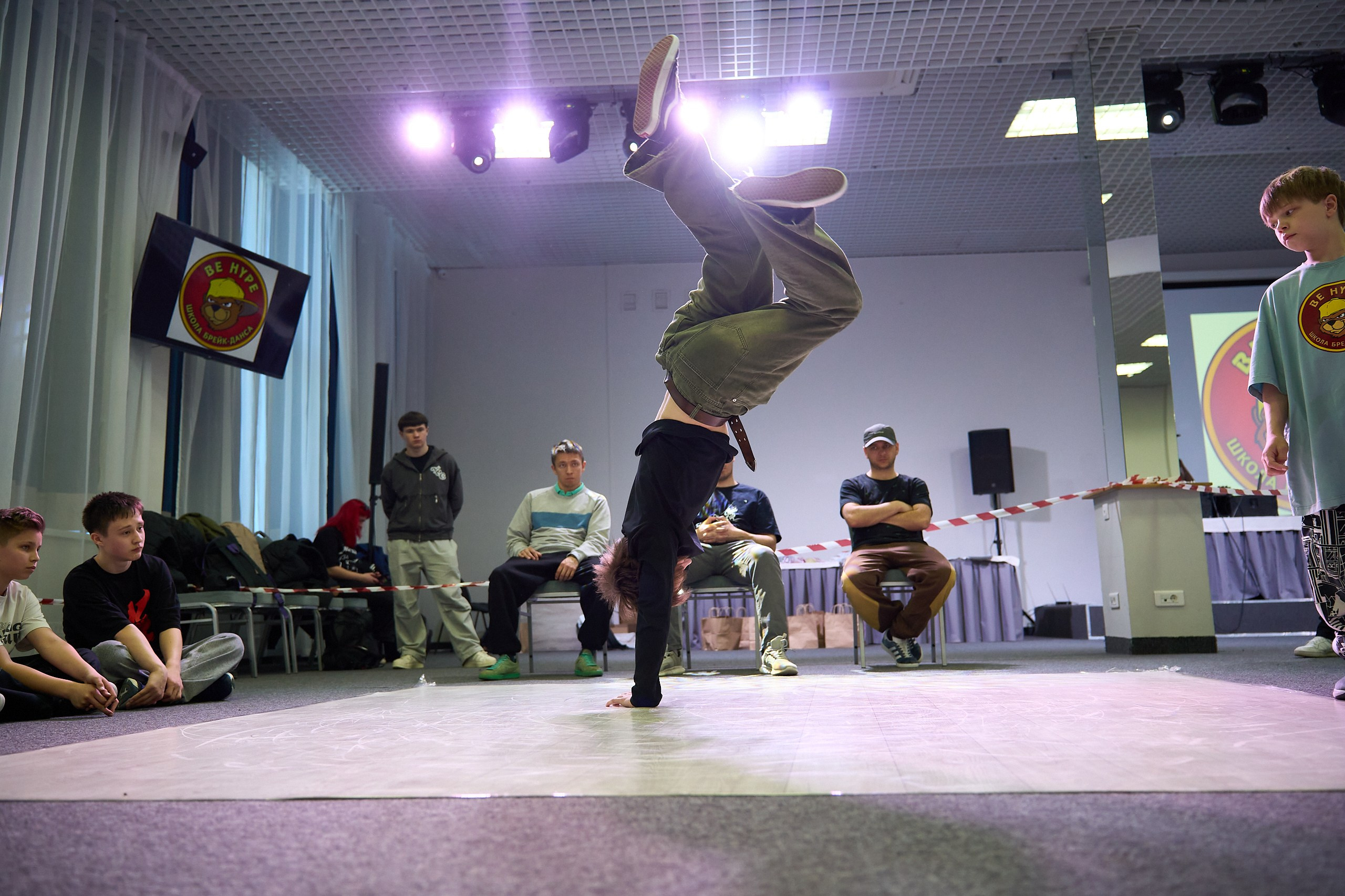 Breaking class battle 2024. Концертный фотограф в Перми, Москве и Екатеринбурге Максим Шибаков