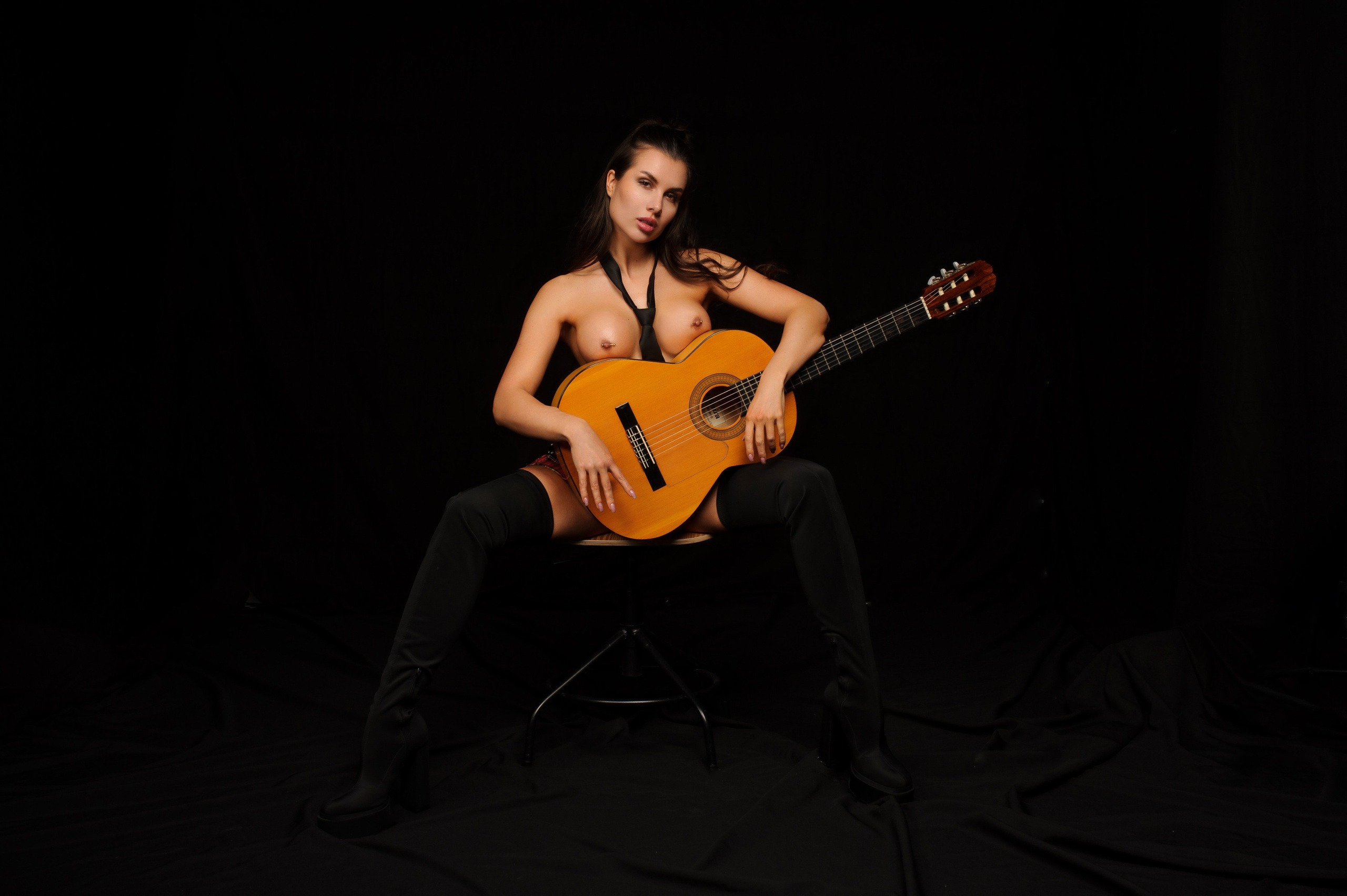 Фотосессия в тематических образах. Александр Mr.Brass — фотографирую женский портрет в Москве