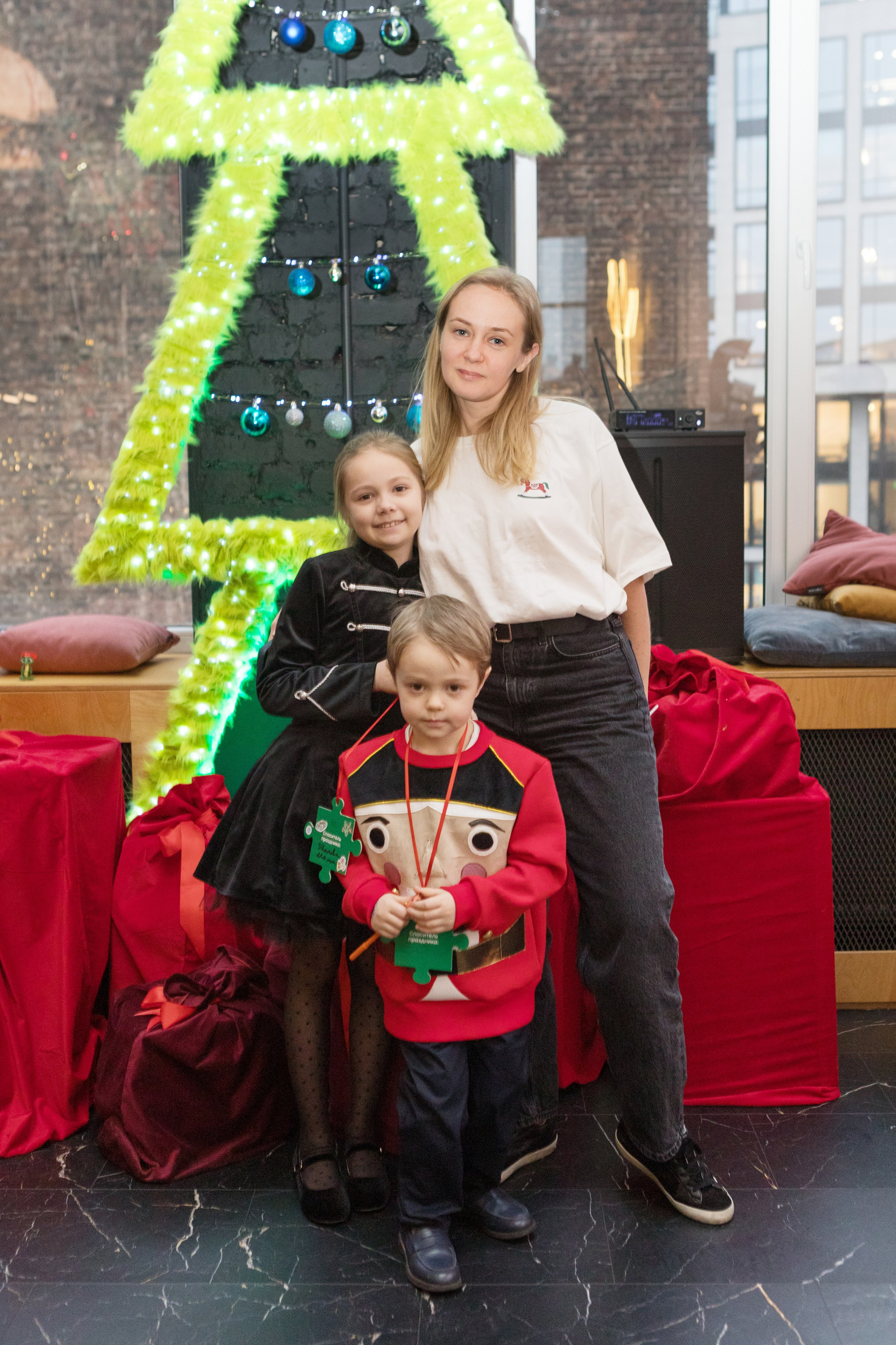 Семейный интерактивный праздник Харди Гарди и KARLSSON HOUS. Детский и контент фотограф Надя Волкова Санкт-Петербург