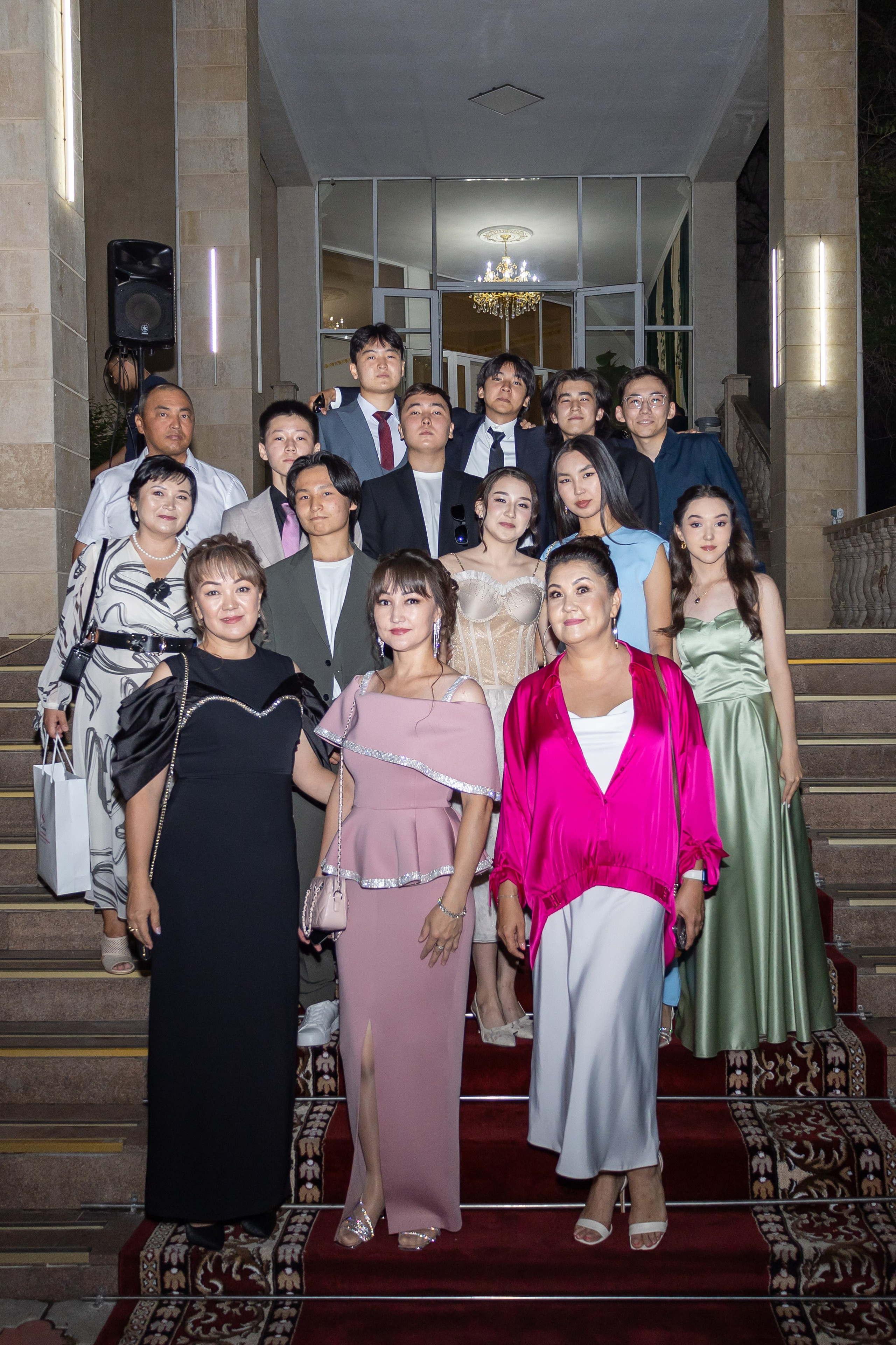 Выпускной вечер | Встреча рассвета. Фото и видеосъемка в Алматы