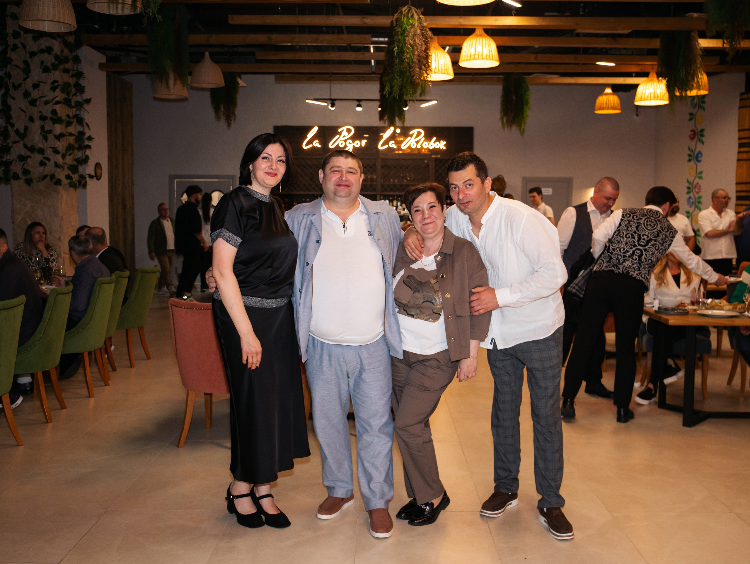 Открытие молдавского ресторана. Свадебный и семейный фотограф в Москве Мила Широких