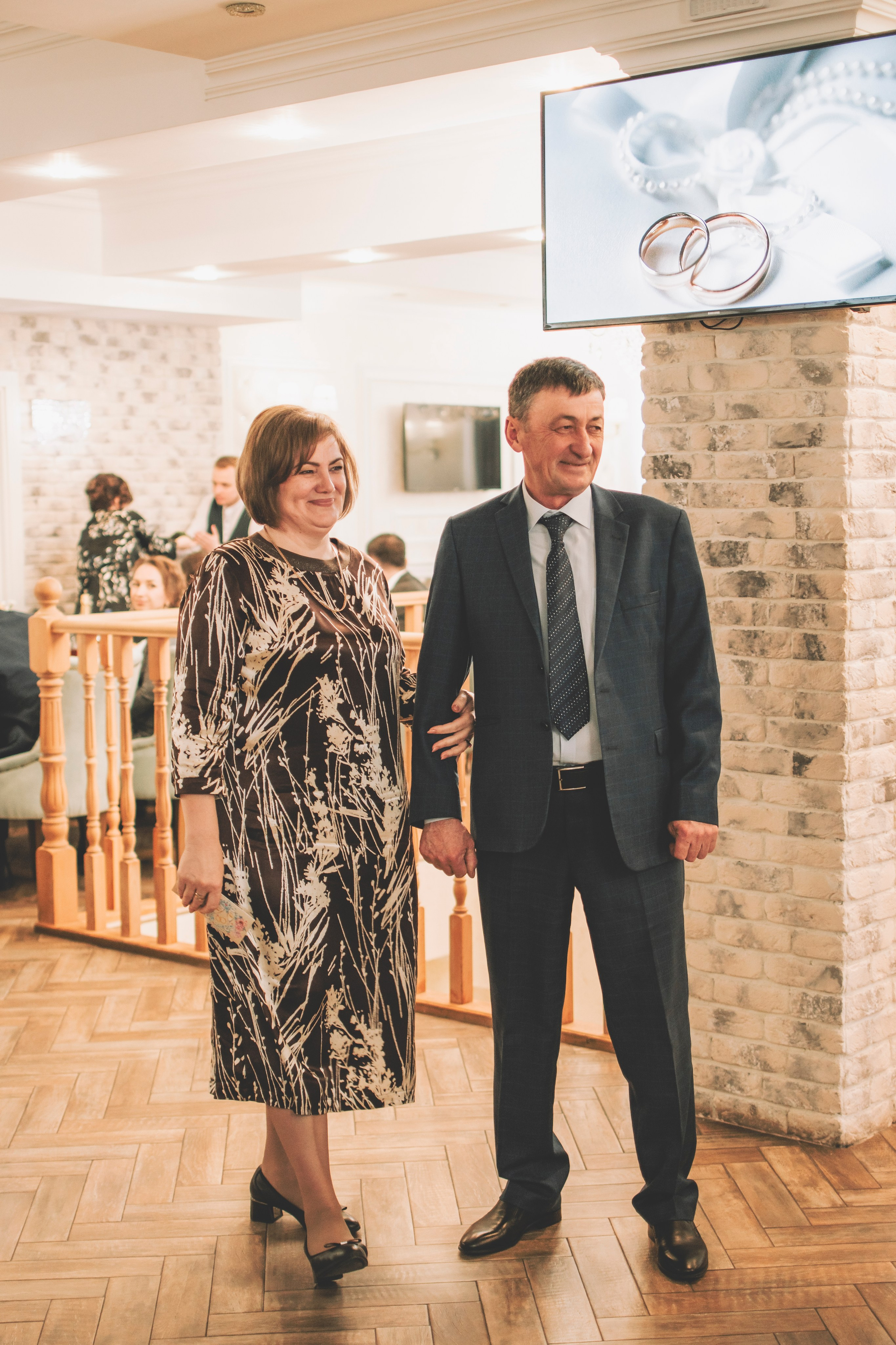 26.04.2025 (Фотосессия, роспись в Онии + фото с банкета). Семейный и свадебный фотограф Губкинский и Ставрополь