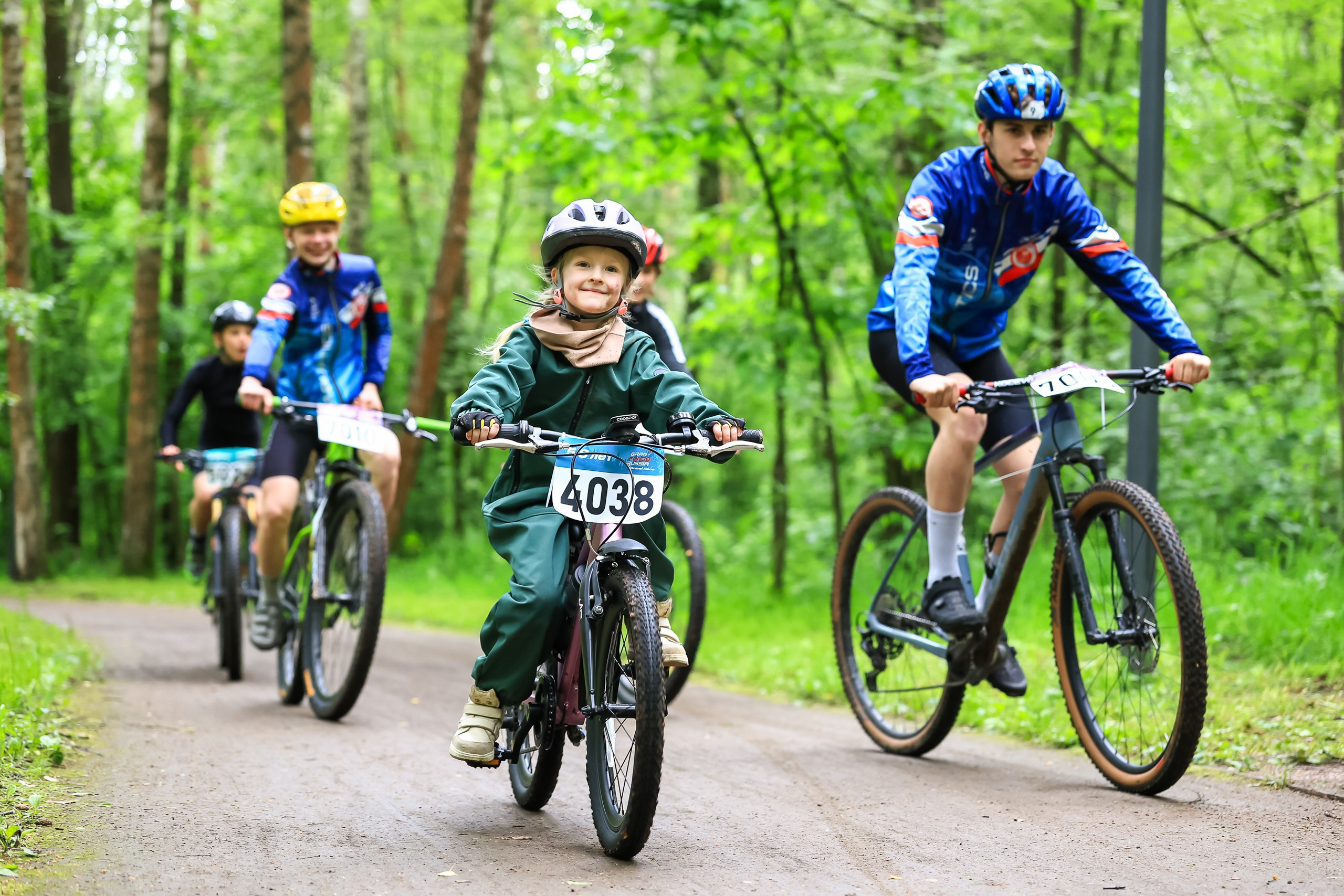 Первая Gravel Race серии велозаездов Gran Fondo Russia🚴‍♀🚴‍♂. Свадебная фотосъёмка в Москве, Туле