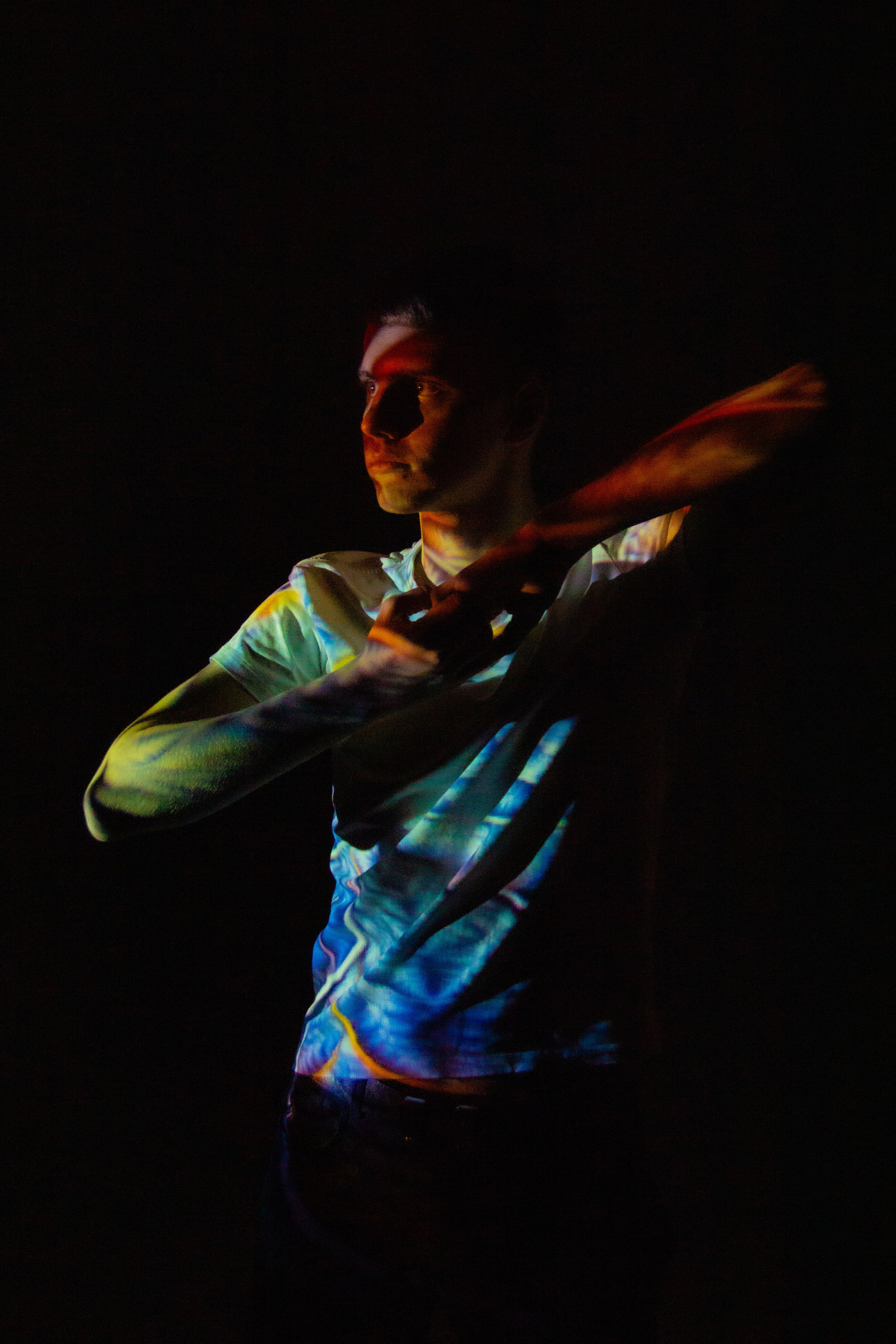 Мужской портрет с цветом. Главная