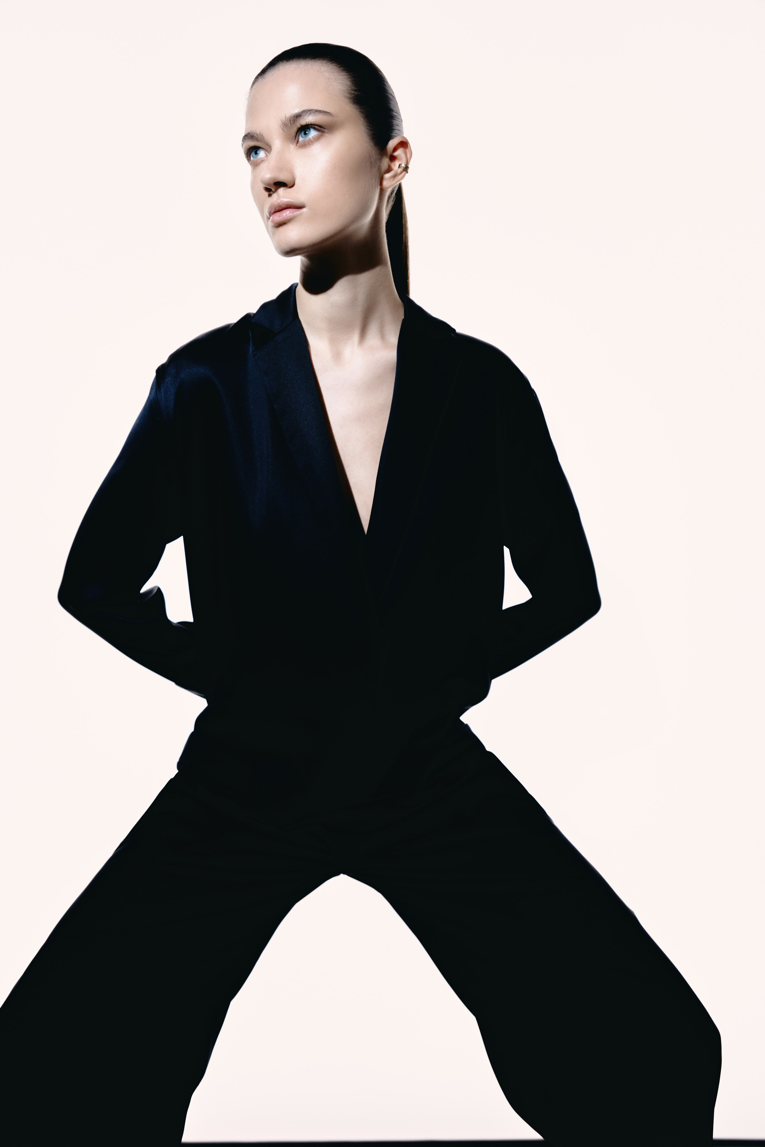 THE ROAD | VELNOIR. Главная