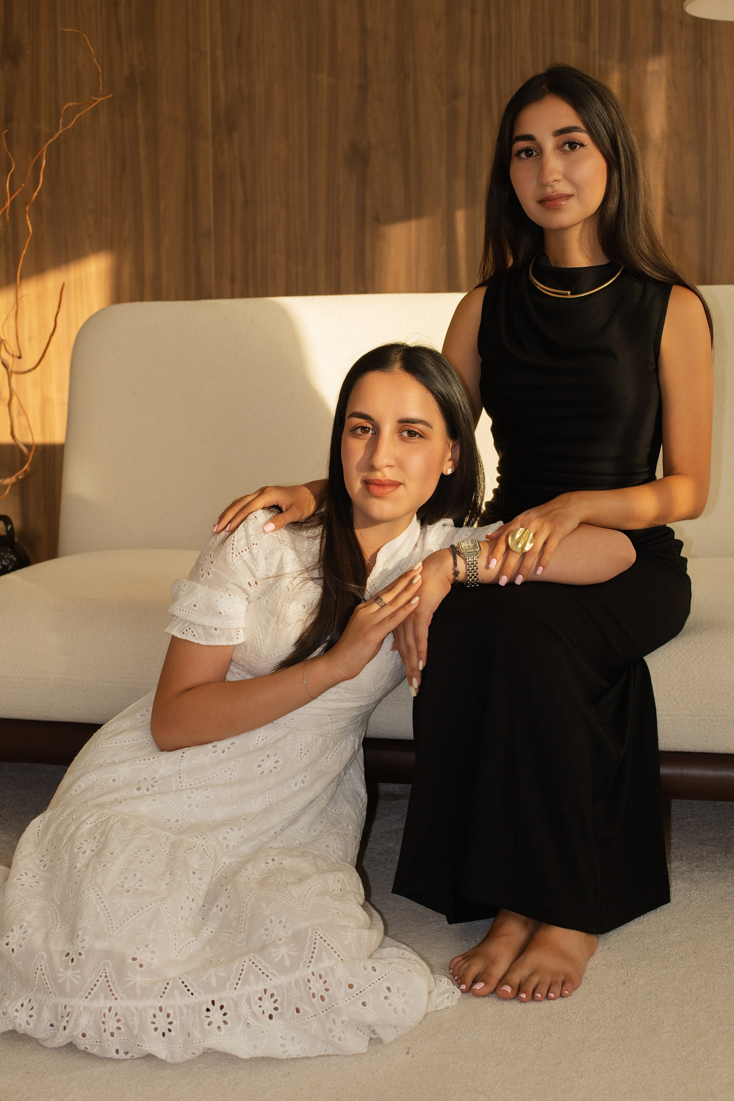 SISTERS. Фотограф