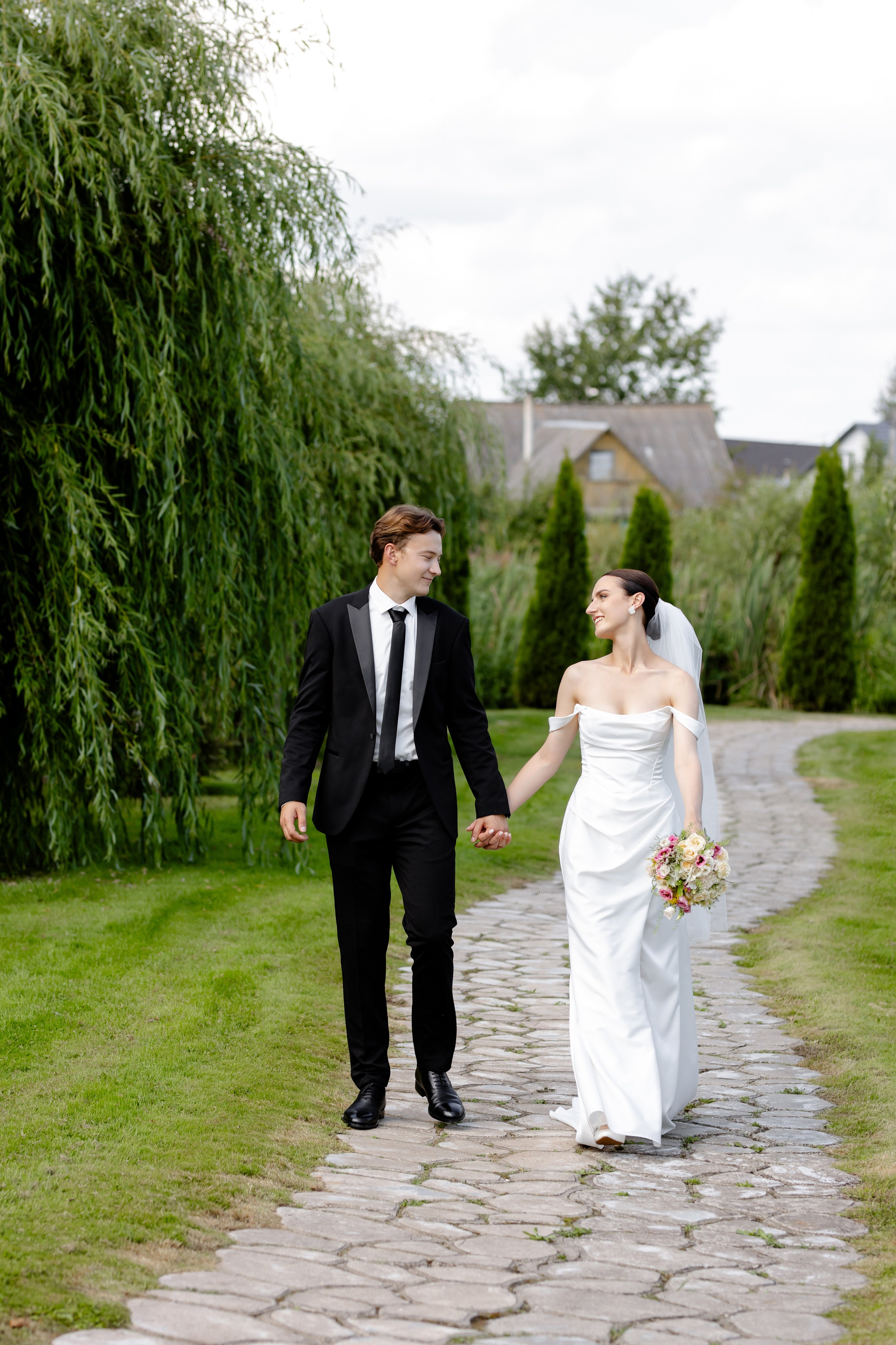 Антон и Наташа. Свадебный фотограф Анна Бабахина