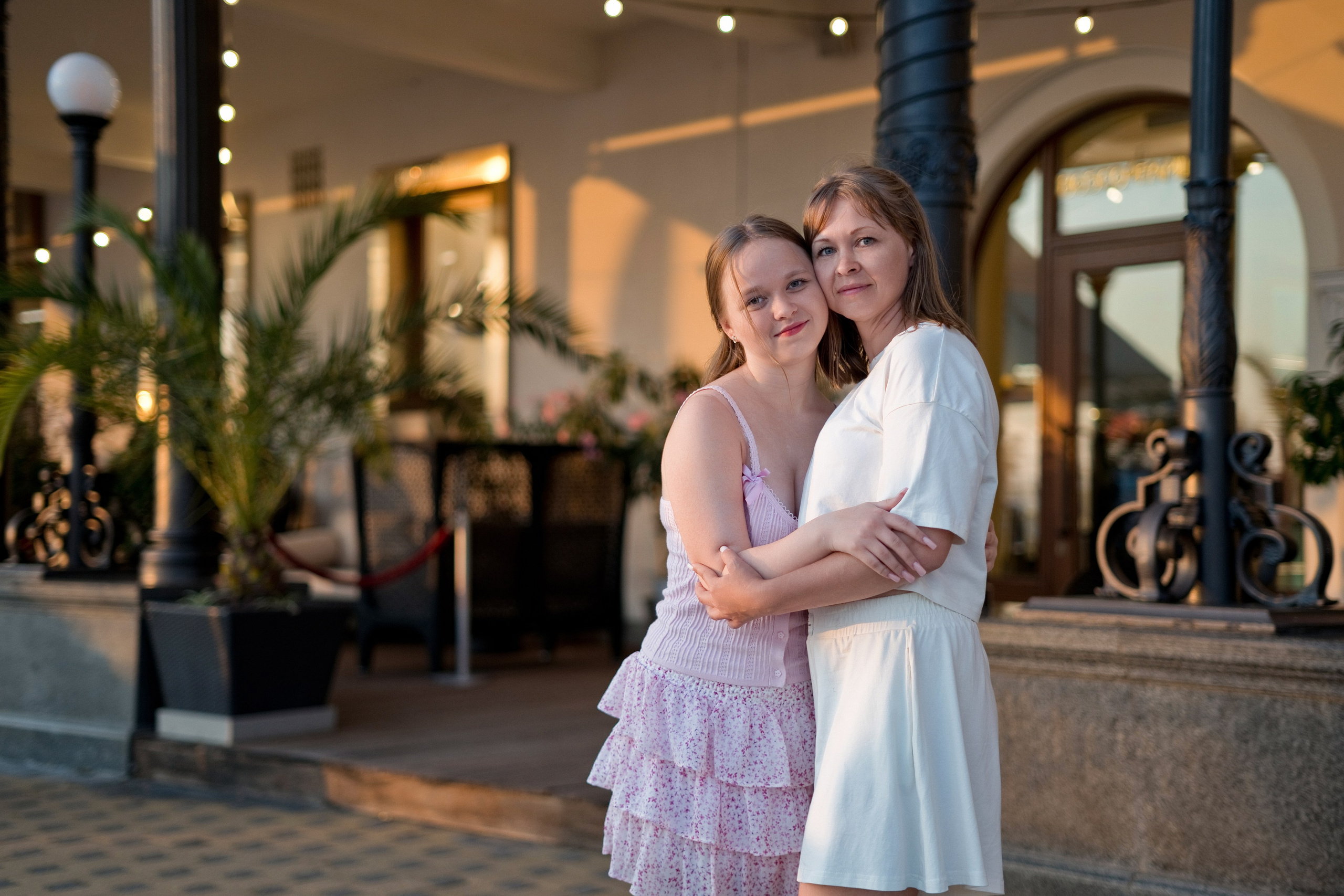 Семейная фотосессия в центре Сочи. Профессиональный Фотограф в Сочи Марина Ситкина