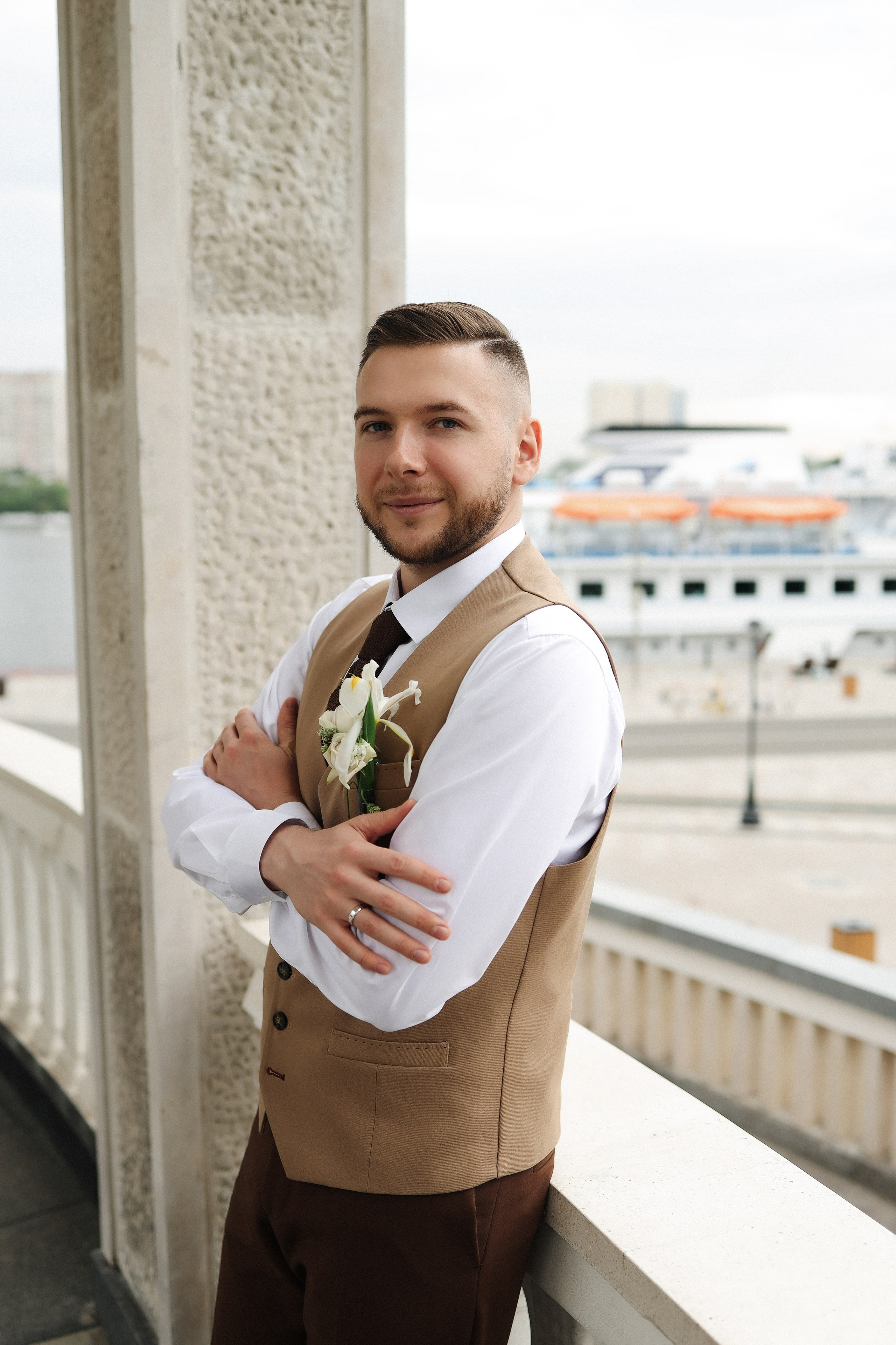 Е. +  П. С утренних сборов и до торта. Семейный и lovestory фотограф в Москве Светлана Коняхина