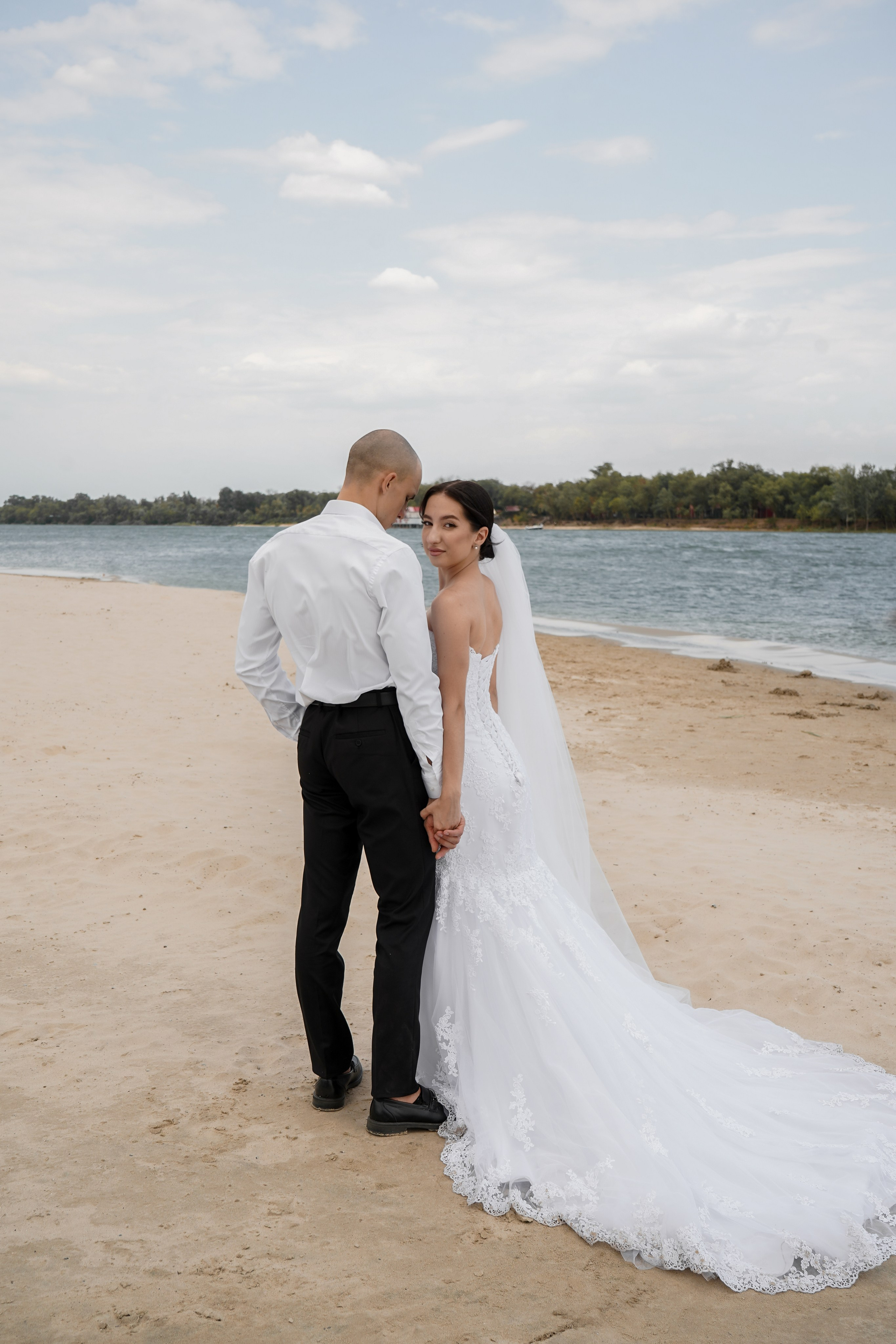 Иван и Изабелла. Свадебный фотограф в Ростове-на-Дону. Таинство Крещения и Венчания, семейные фотосессии. Алёна Чёботова