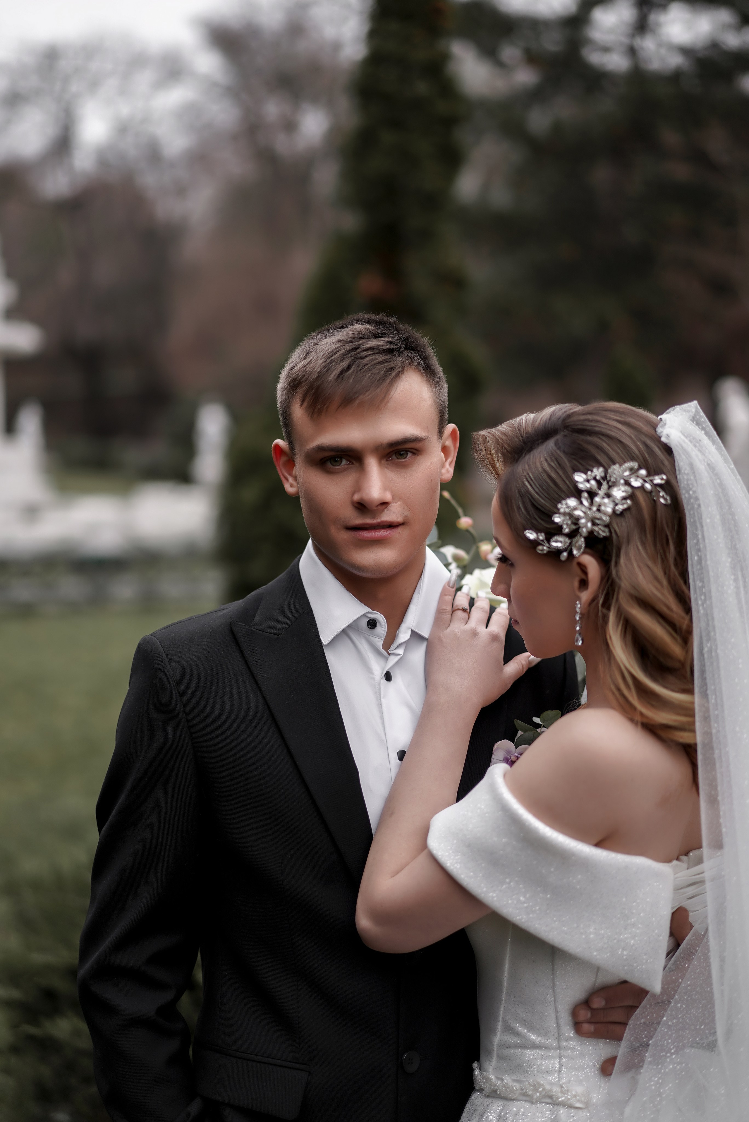 Свадебная фотосессия Сергея и Кристины в парке Максима Горького в Ростове-на-Дону. Свадебный фотограф в Ростове-на-Дону. Таинство Крещения и Венчания, семейные фотосессии. Алёна Чёботова