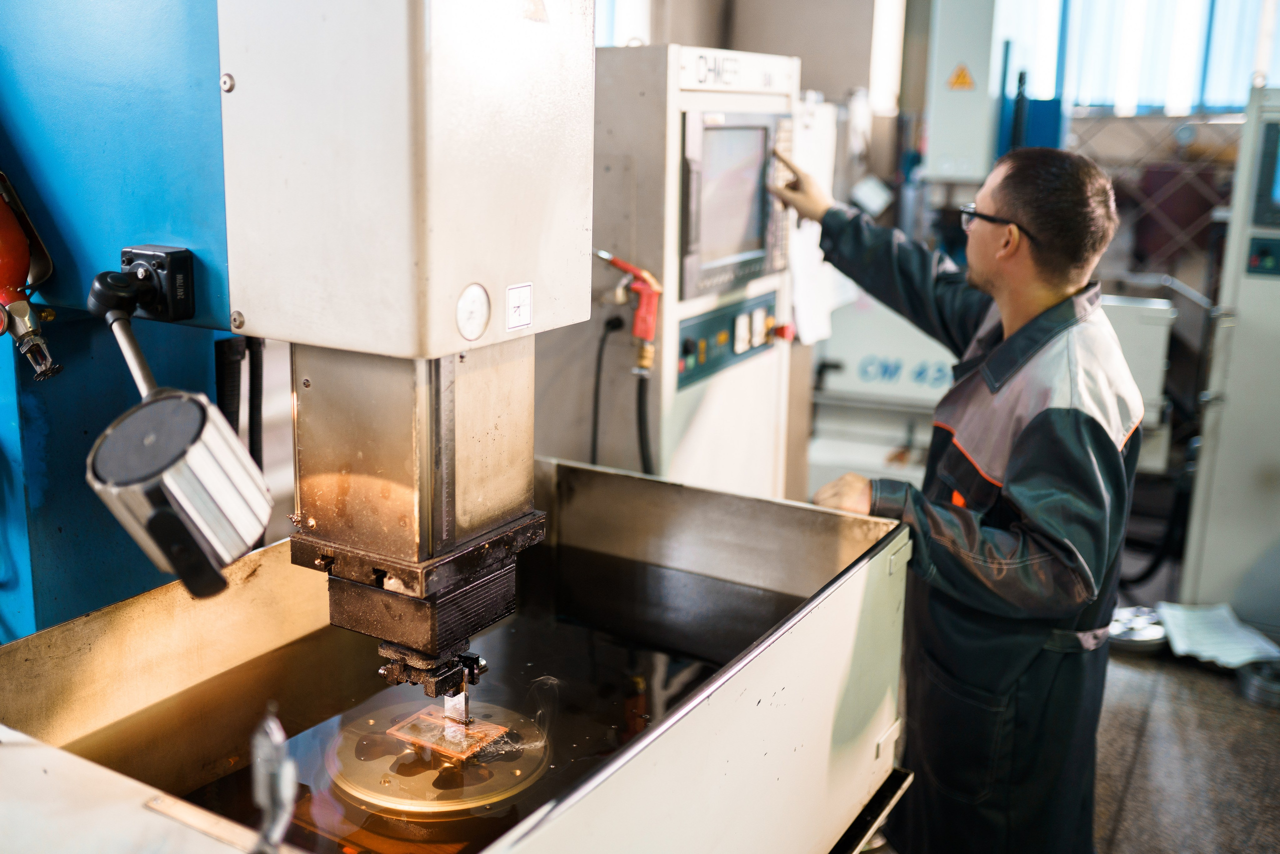 КОММЕРЦИЯ. Никита Аничкин фото и видео оператор из России