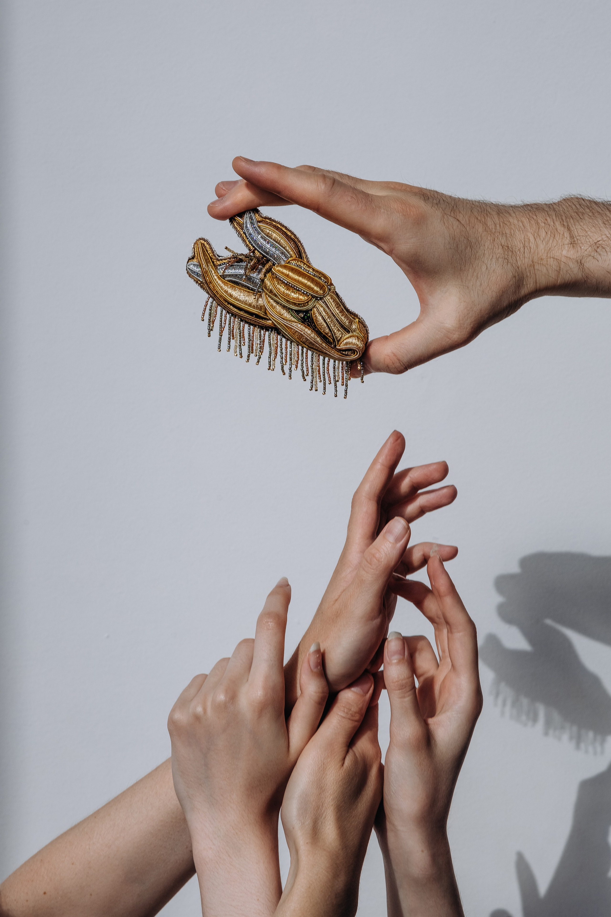 Б р о ш и. Romashka photo