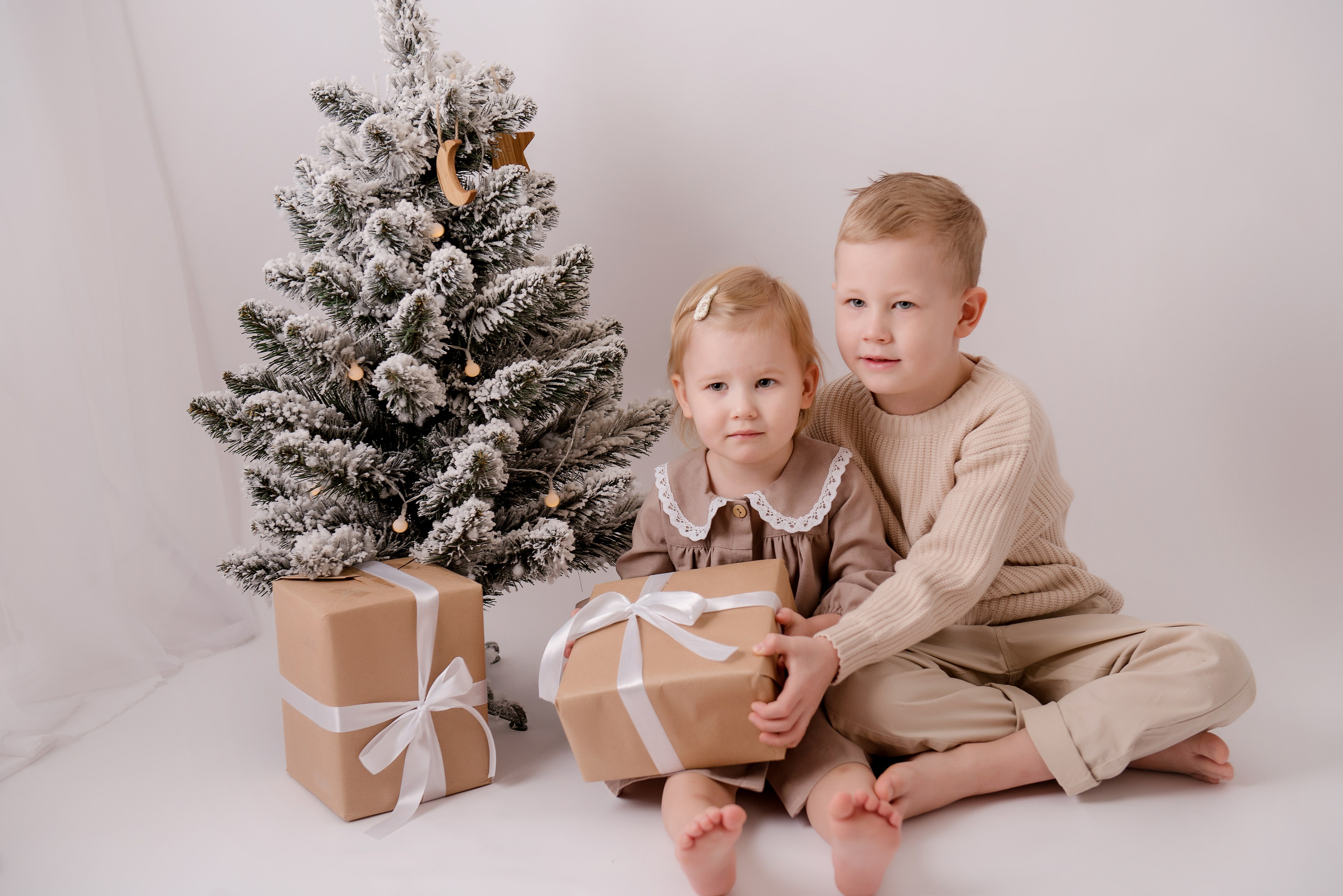 Гоша и Ариша. Детский фотограф в Долгопрудном и Москве