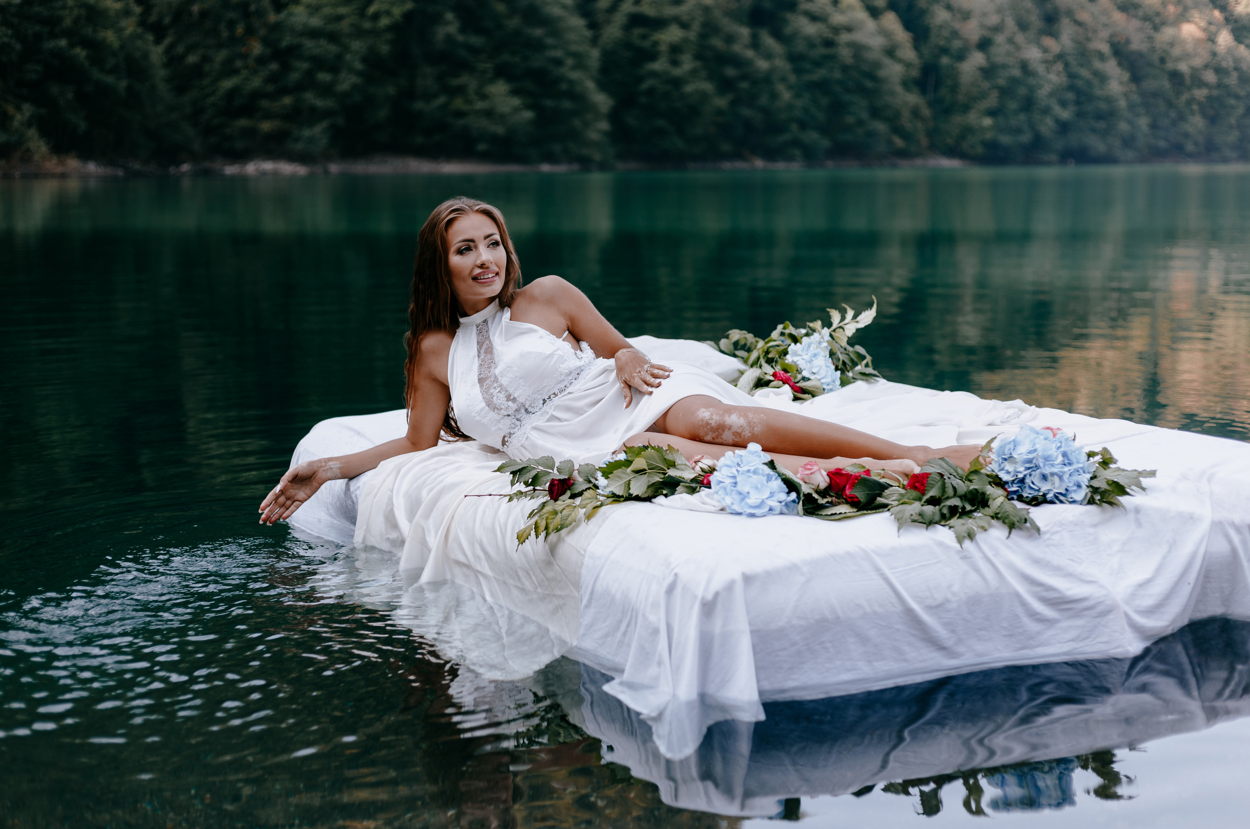 Утро на озере. Фотограф Виктория Славнова