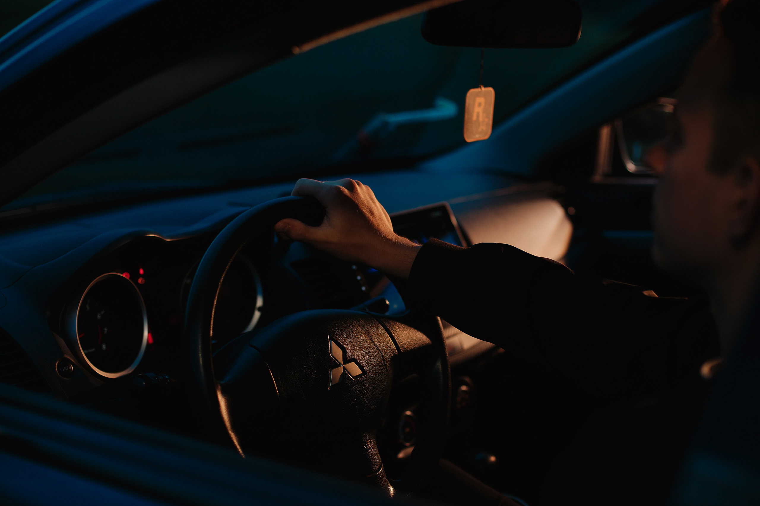 Иван. Выпускные альбомы Искитим, Бердск и Новосибирск Крюкова Елена