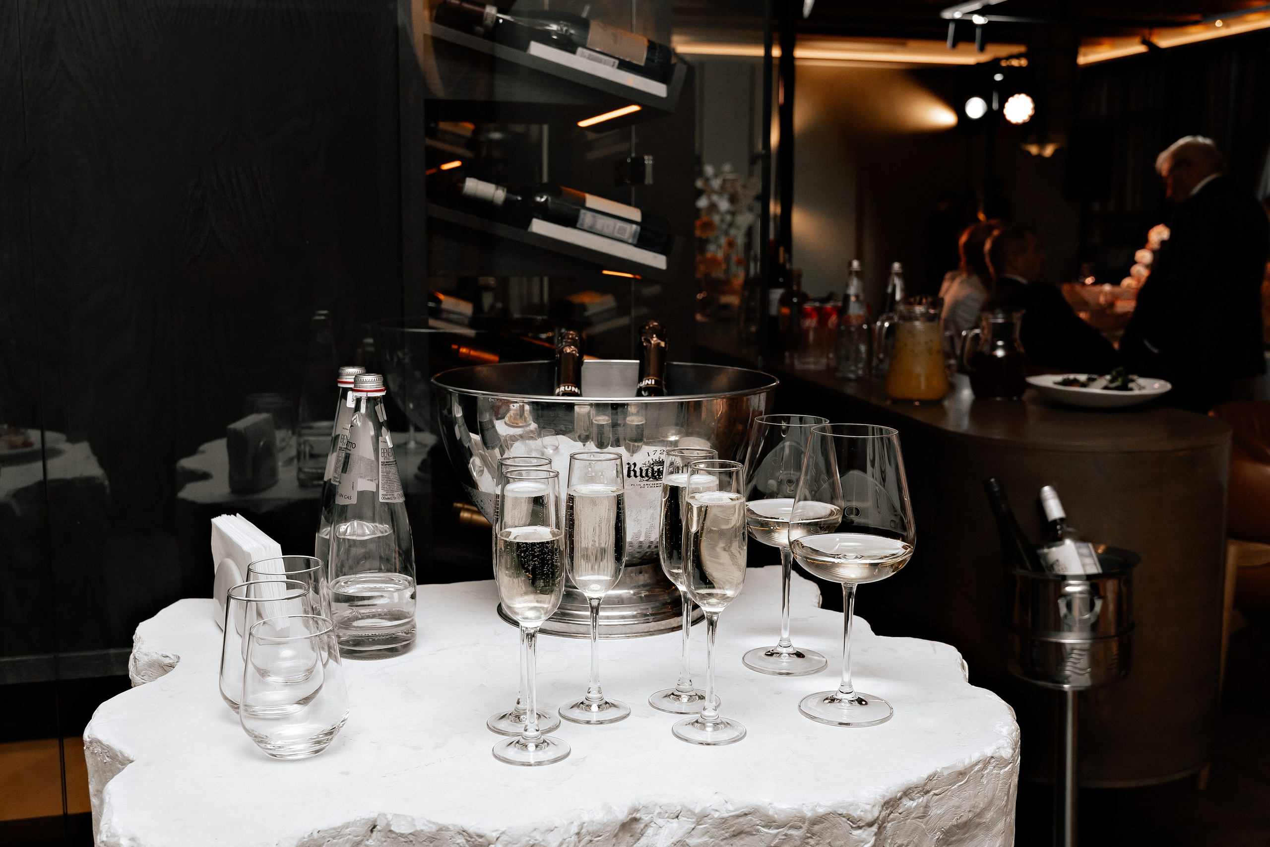 Свадьба «Парк Горького» Артём-Юлия. Свадебный/Портретный фотограф снимаю в Москве