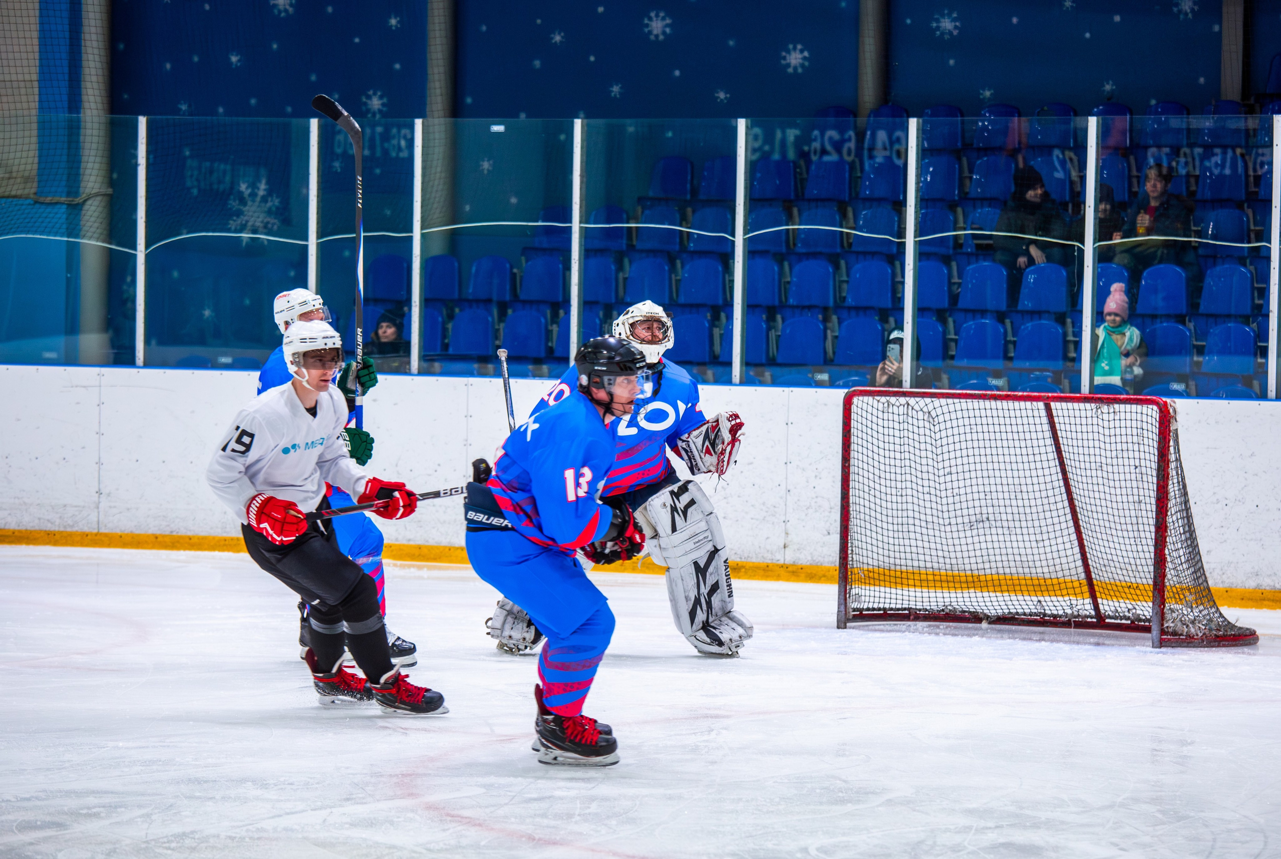 Чемпионат по хоккею. Репортажный, семейный, свадебный, портретный фотограф