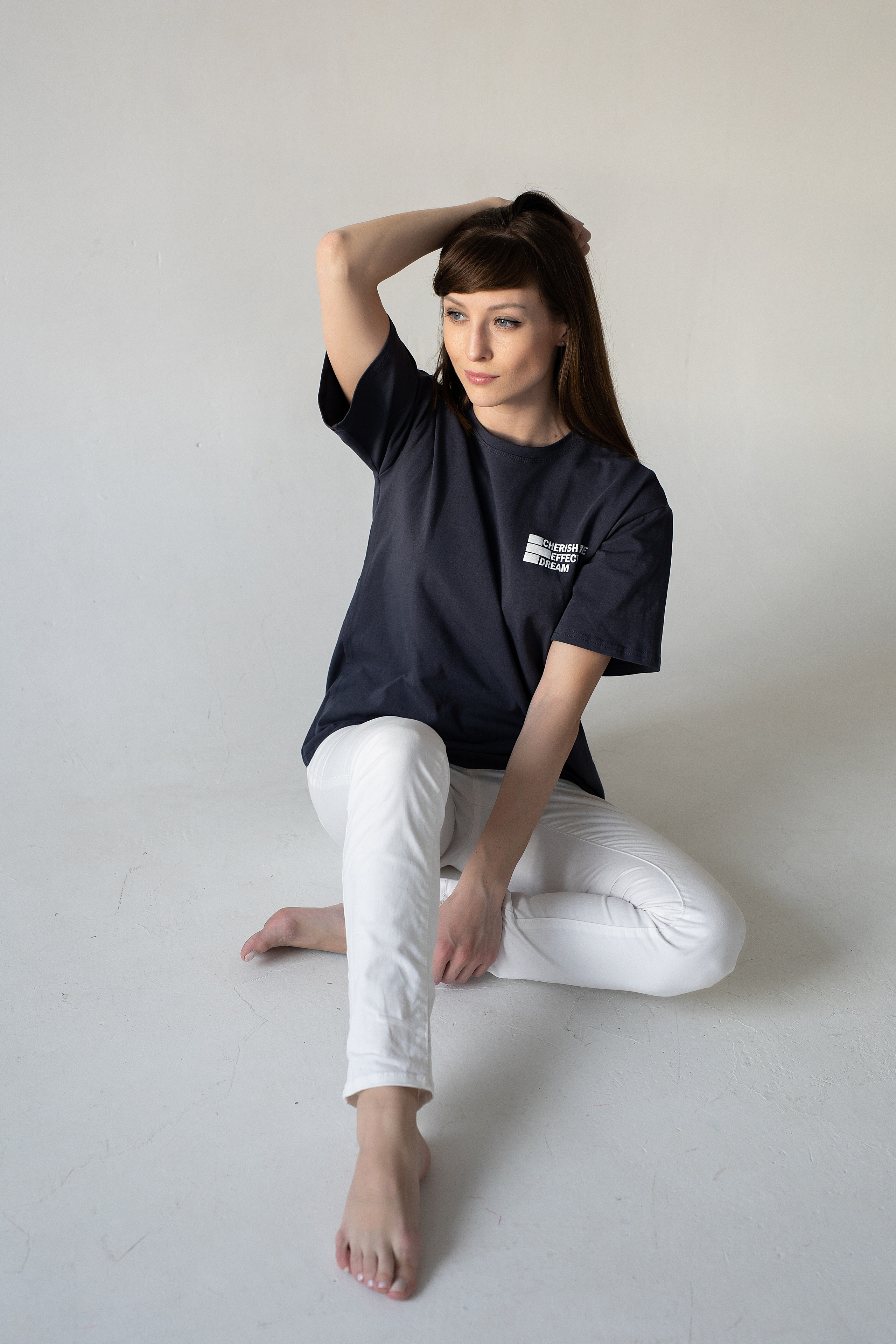 фотосессия для маркетплейс на белом фоне