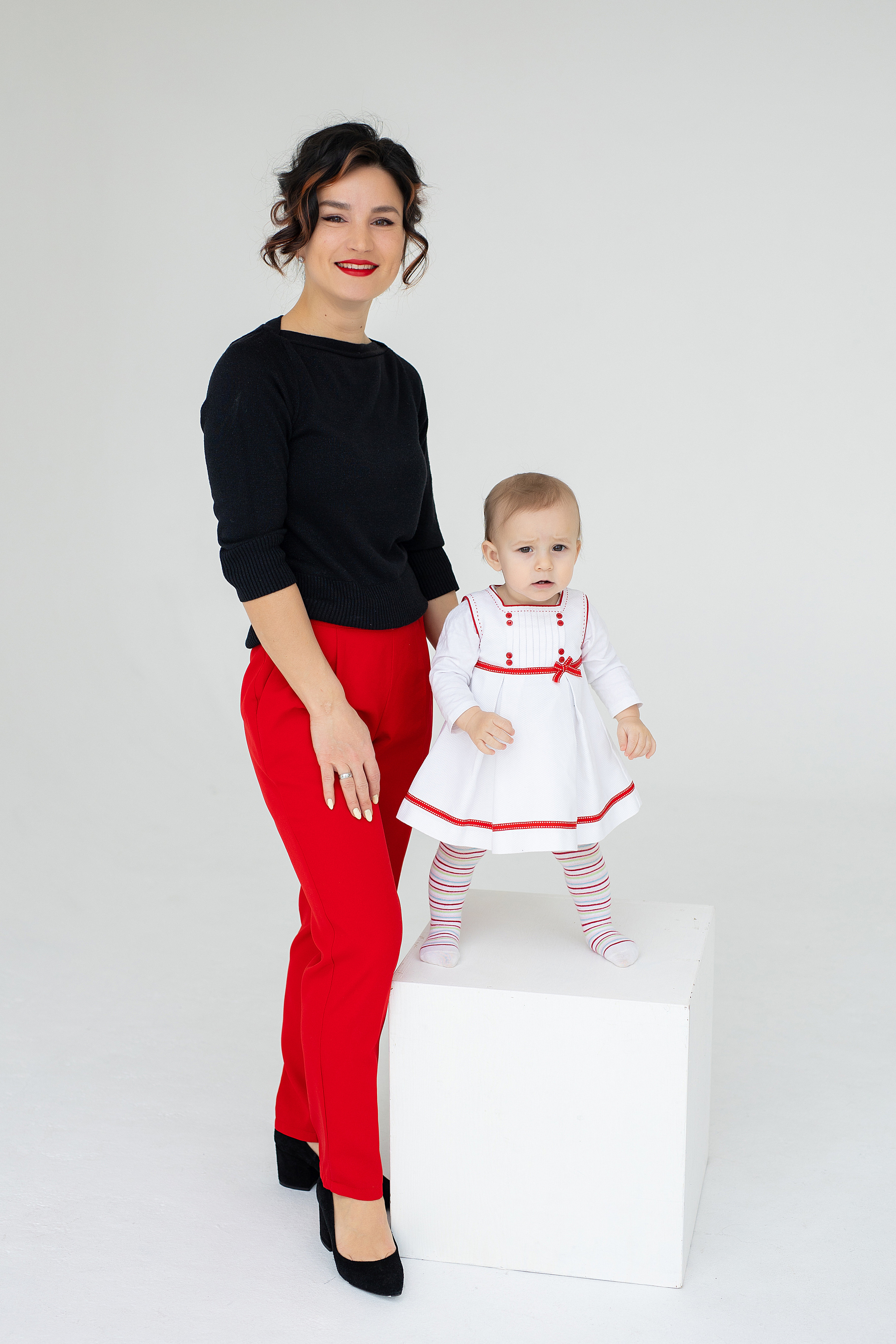 фотосессия для мамы и дочки в студии в питере спб санкт-петербург