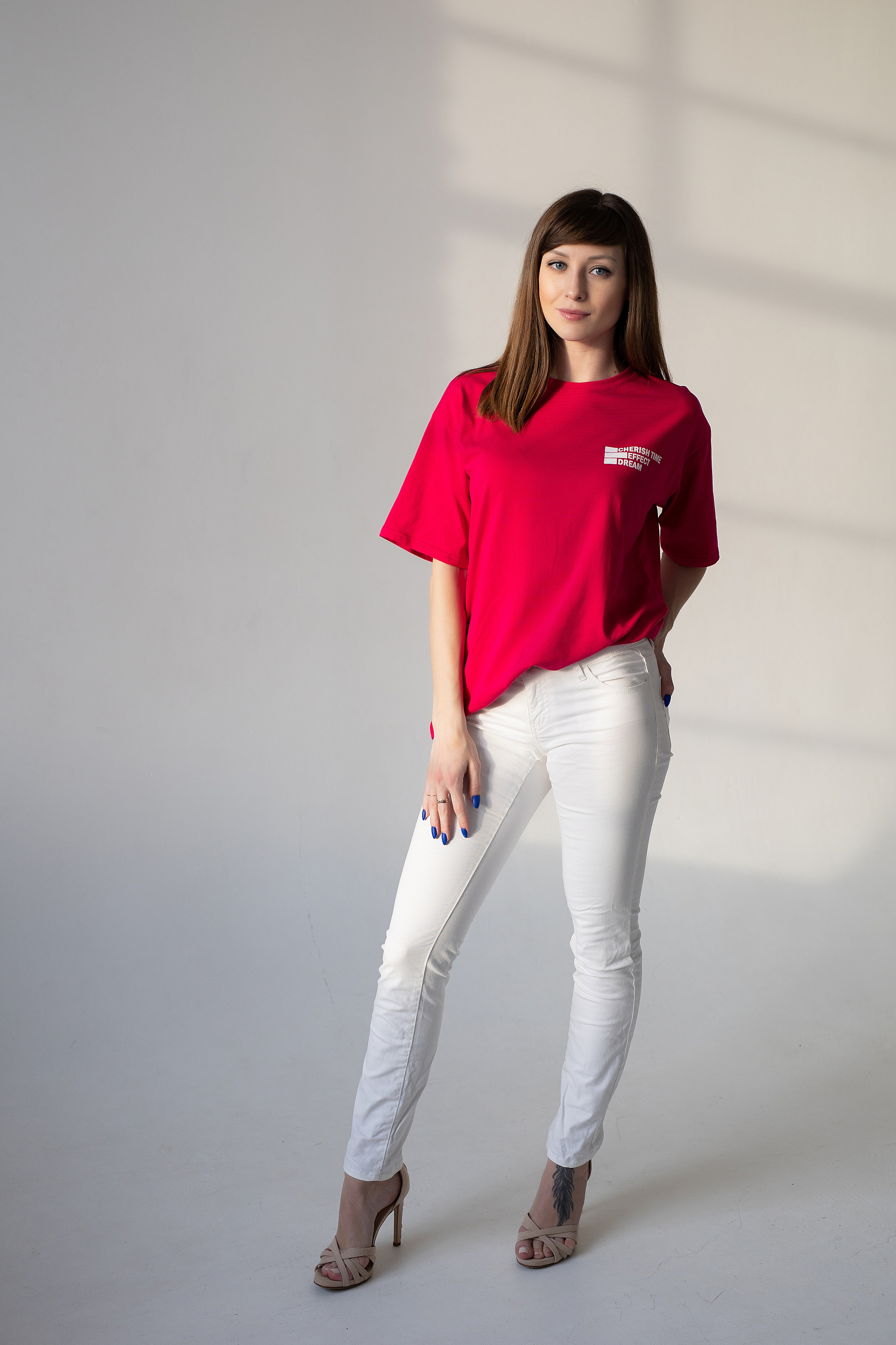 фотосессия для маркетплейс на циклораме