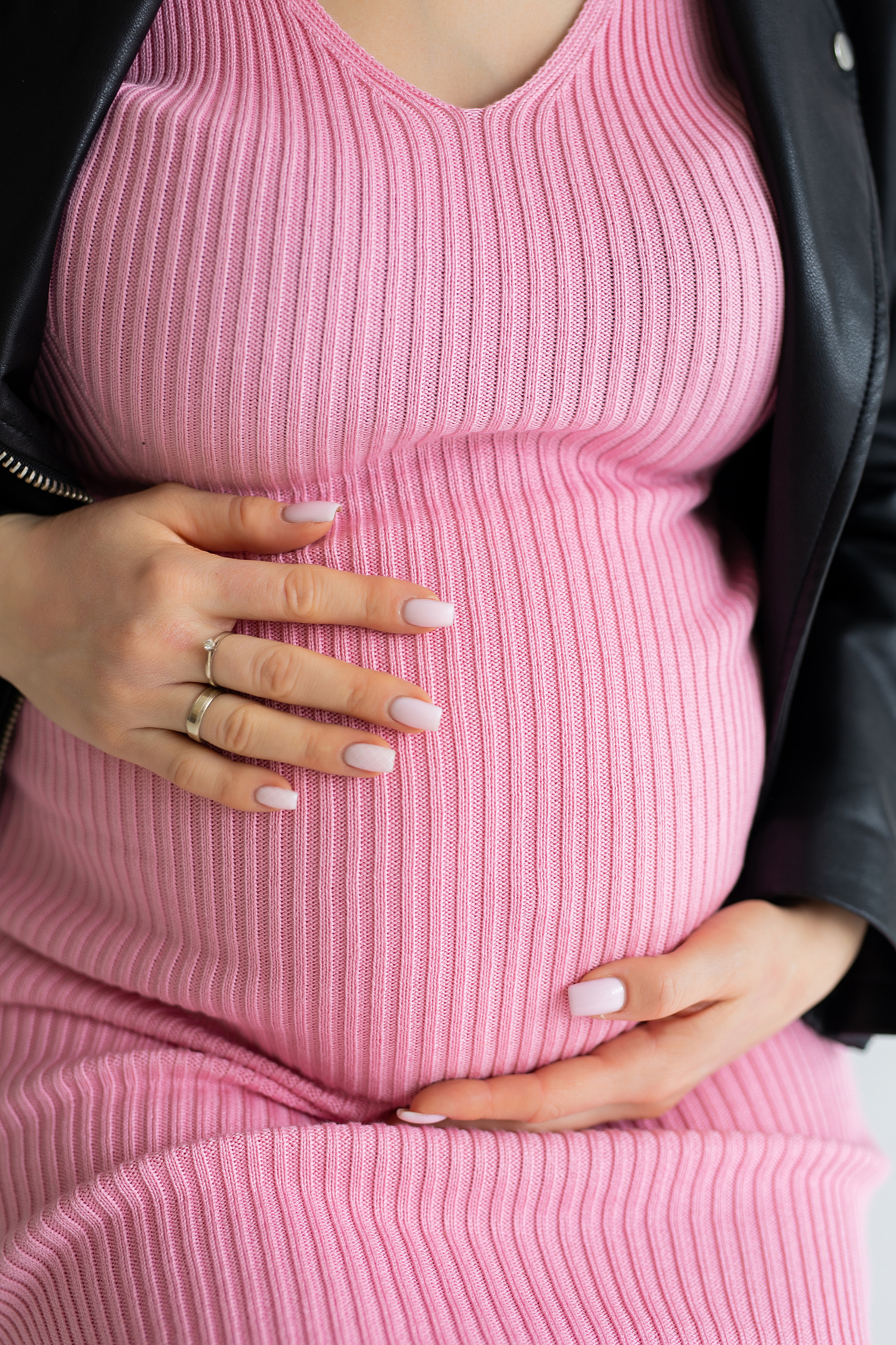 позы для фотосессии беременности