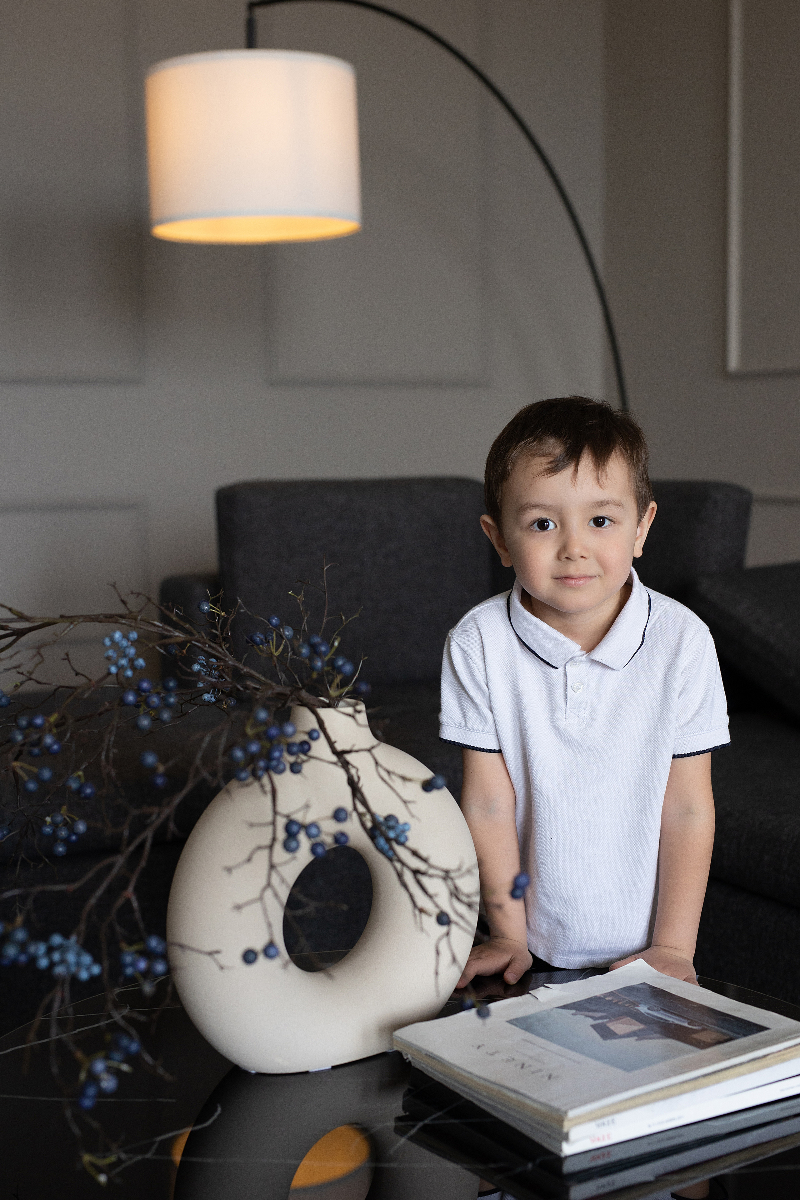 идеи для фотосессии в студии с простым декором спб