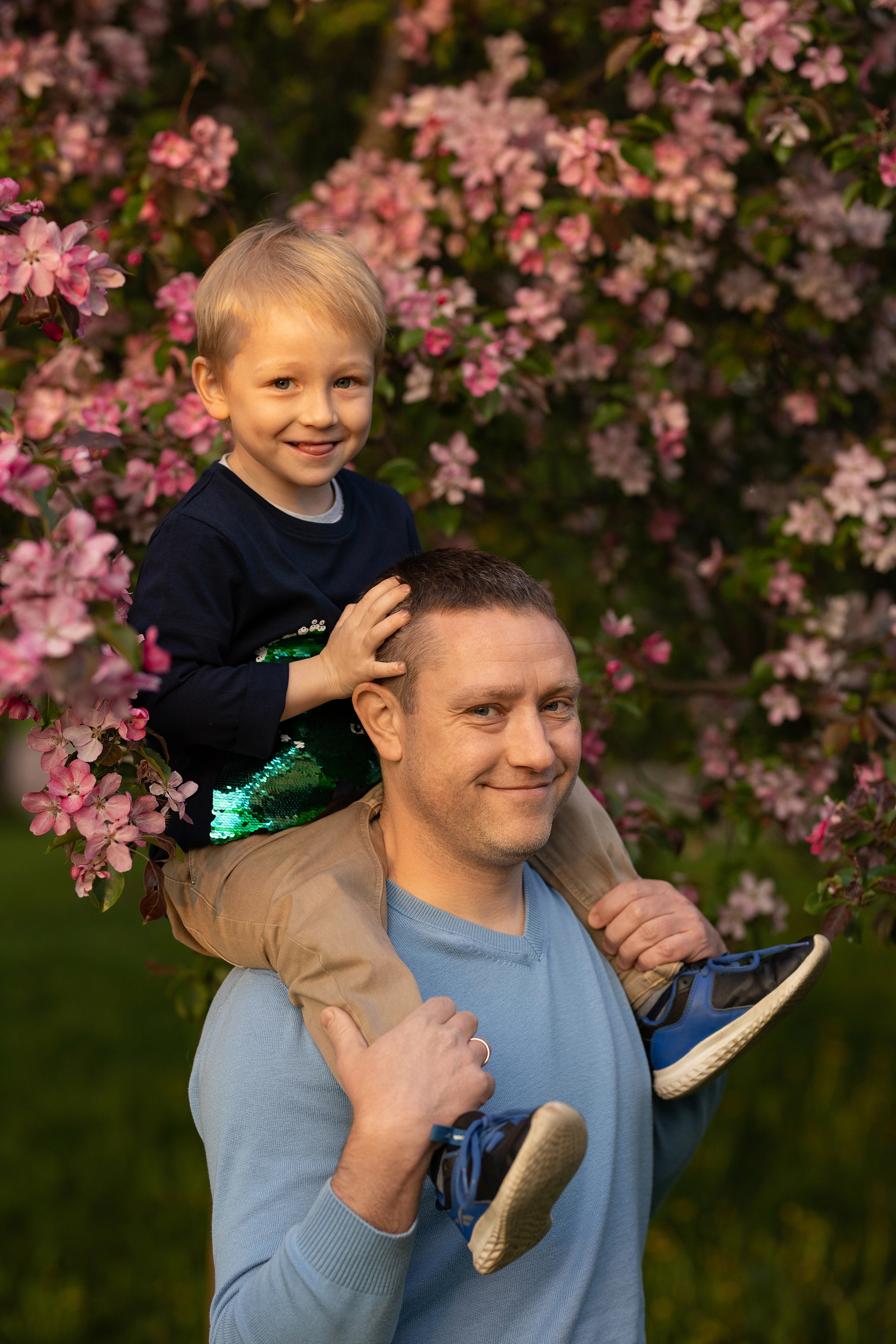 позы для фотосессии папы с сыном