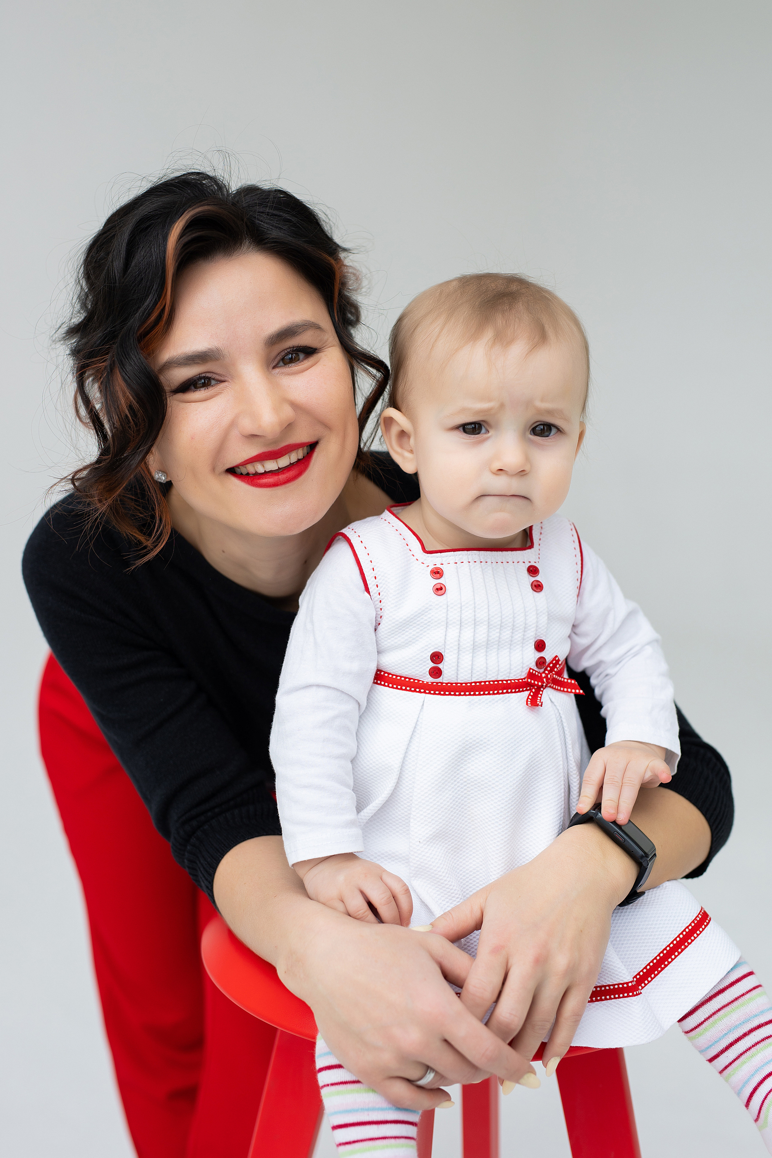 фотосессия для мамы и дочки в студии в  спб санкт-петербург