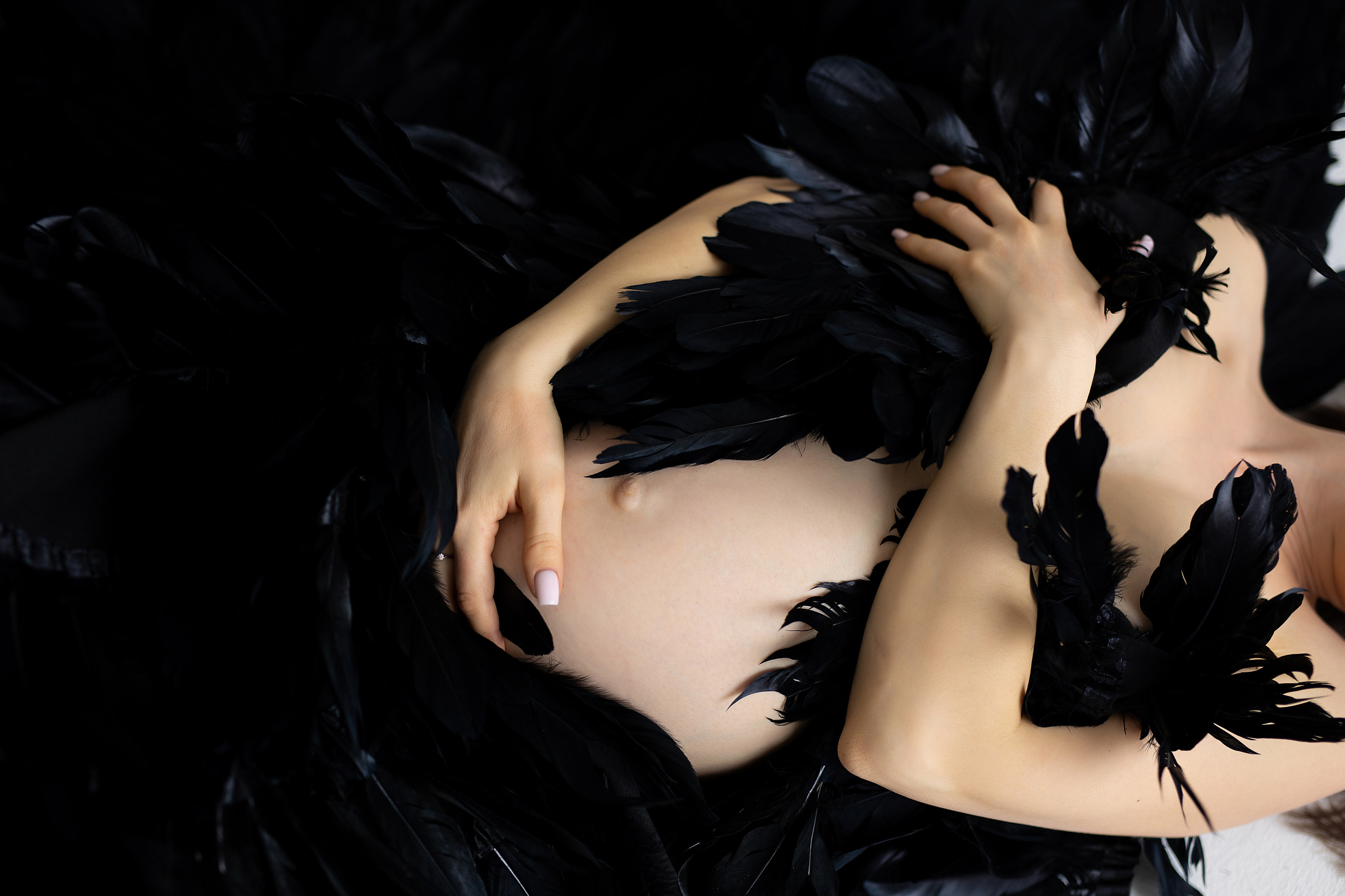 накидка из перьев для фотосессии