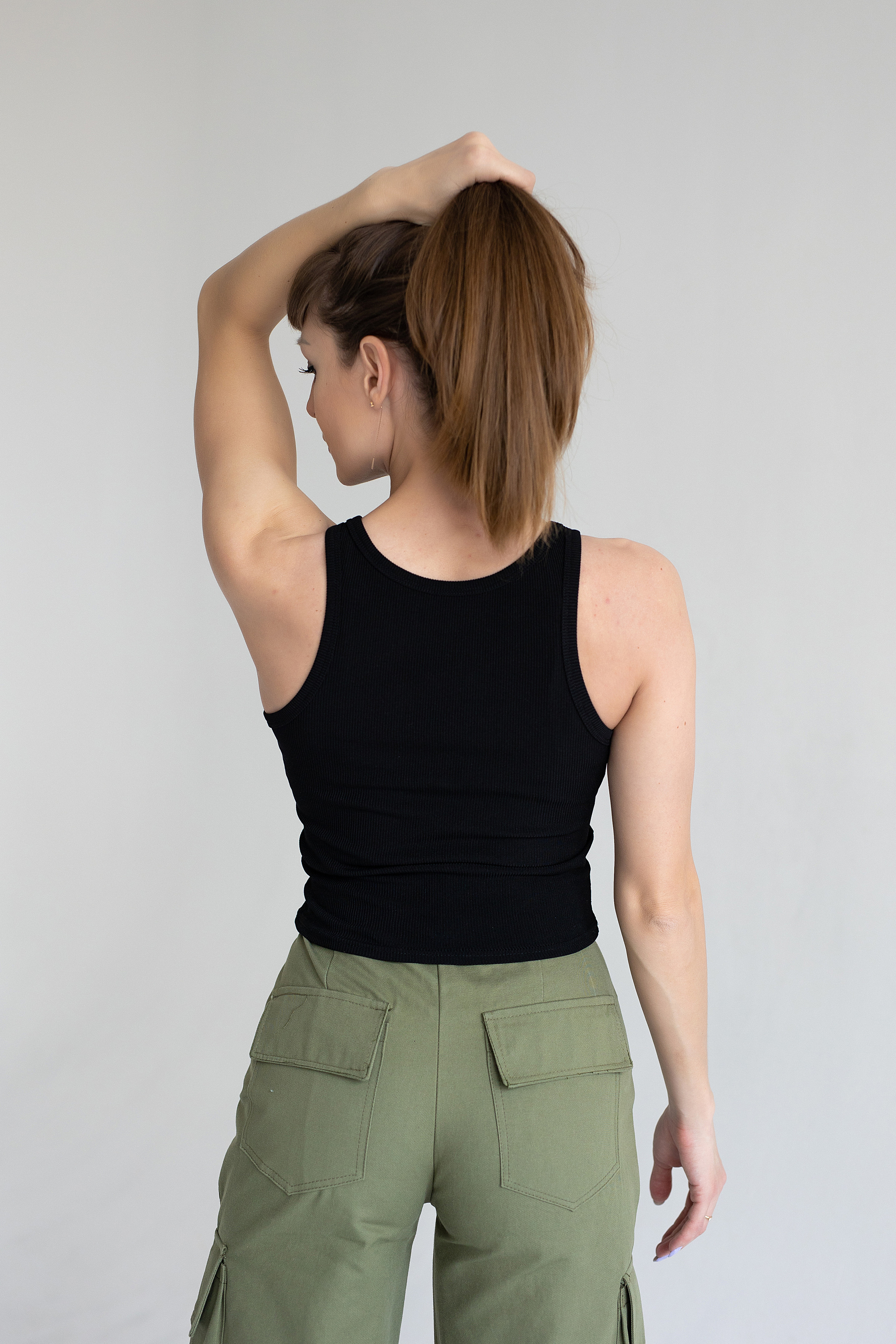 фотосъёмка  брюк на циклораме