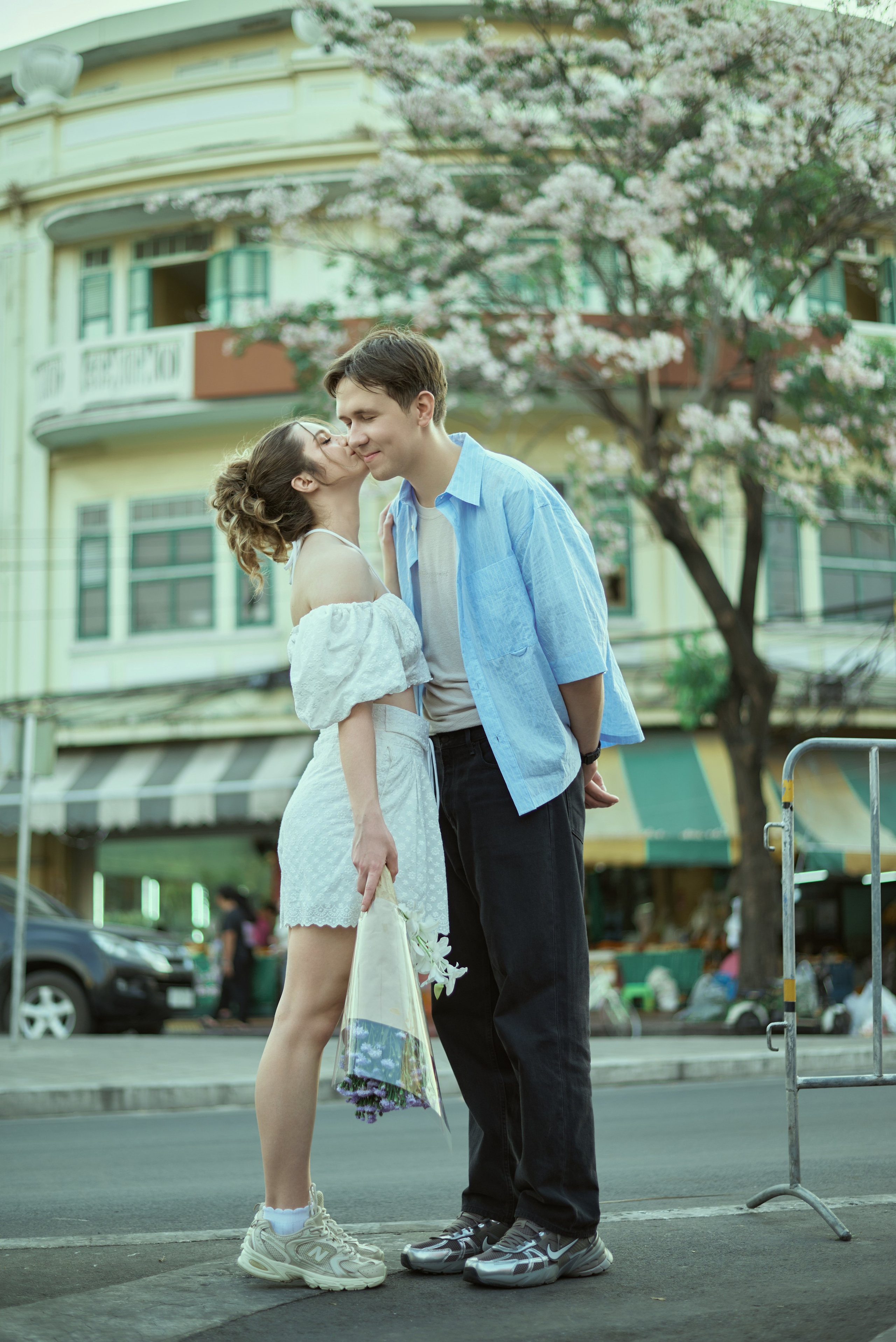 Lovestory photoshoot in Bangkok (story in Flowers market). Photographer Bangkok — Pattaya | фотограф Бангкок — Паттайа