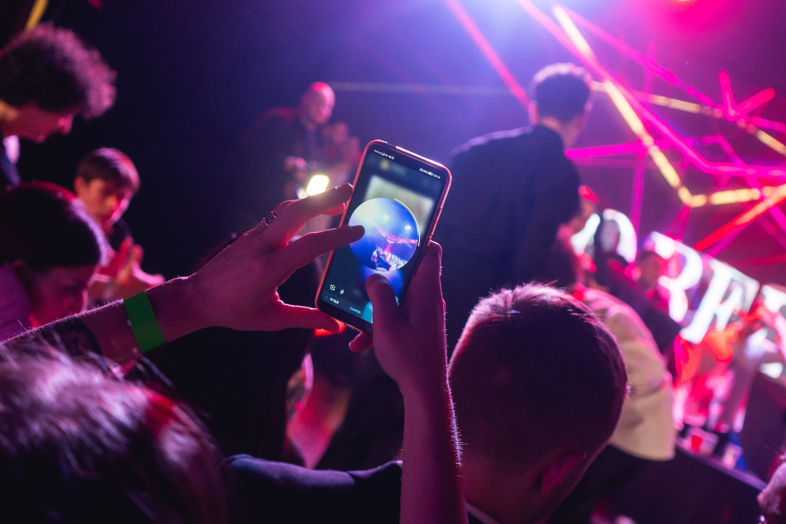 Вечеринки. Фотограф в Санкт-Петербурге CHASOVPHOTO