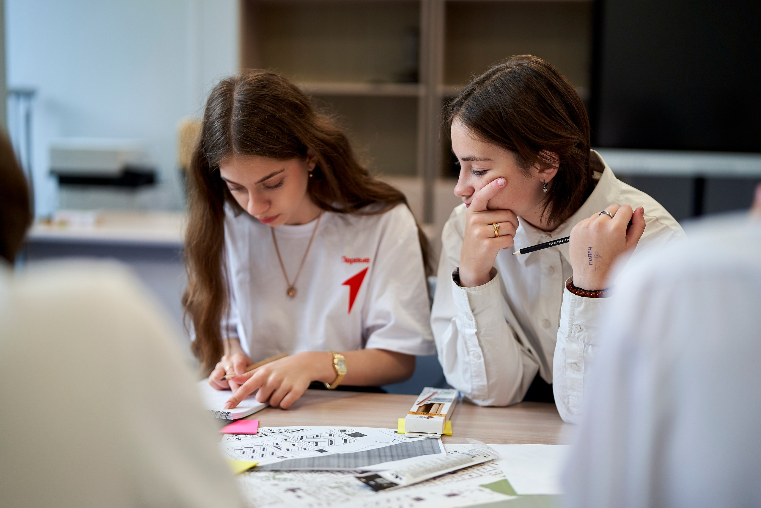 Городская экспедиция «Взрослый взгляд на Нижний» (Эн+ & Точка Урбан). Репортажный фотограф Вилянов Евгений. Нижний Новгород