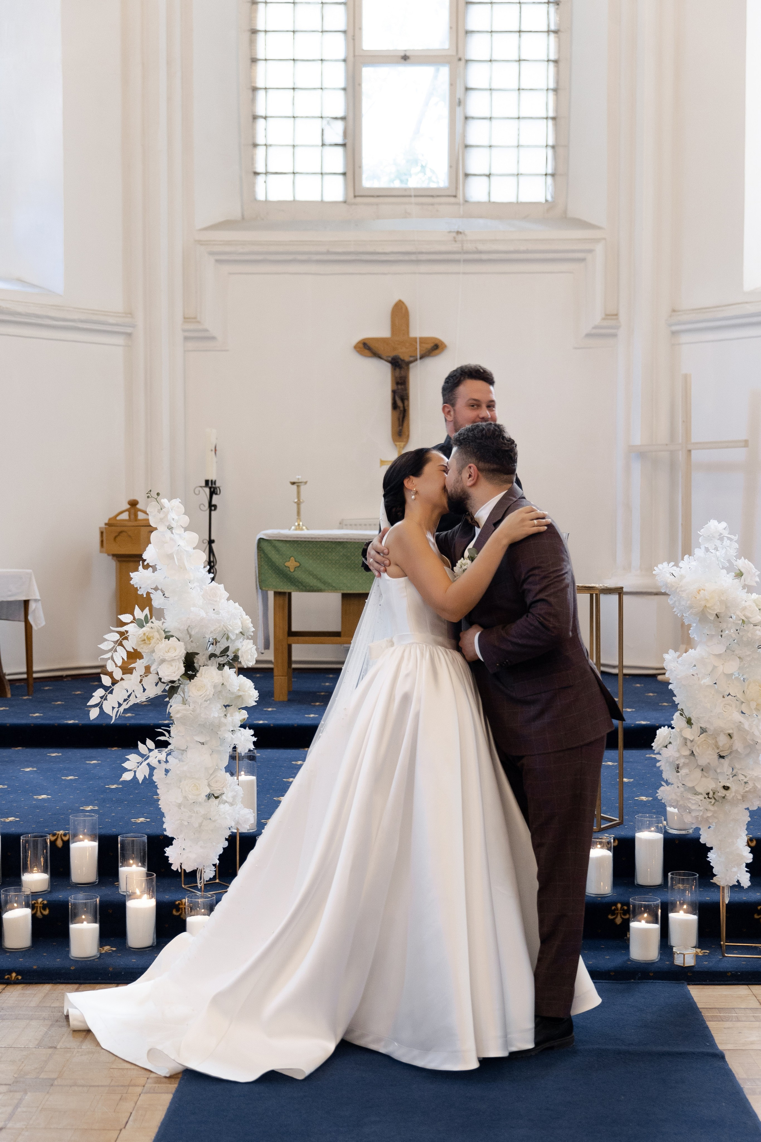 Любовь у алтаря. Свадебный фотограф — Ефимов Сергей