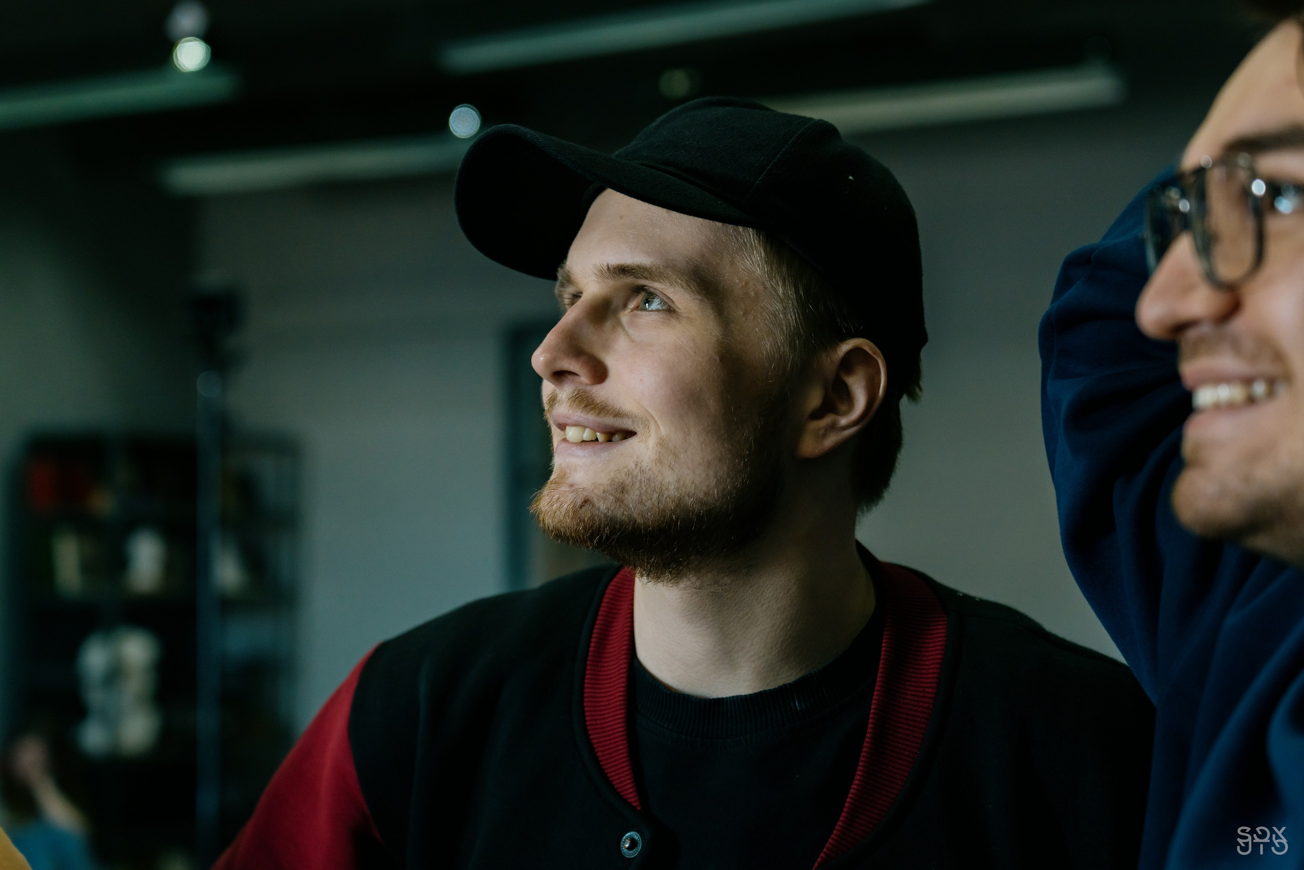 BAKED ROLL x Grad! ent