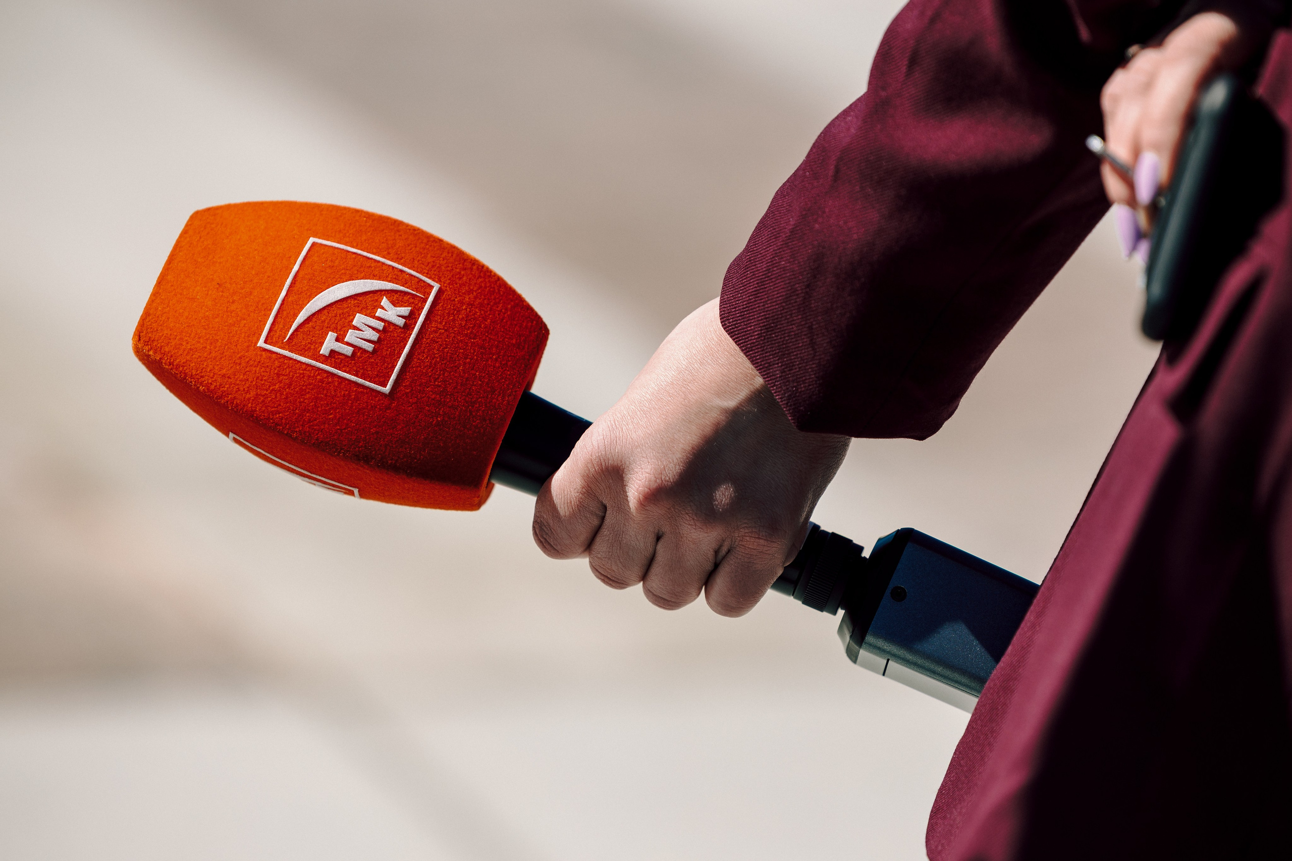 Торжественный митинг, посвящённый открытию Мемориала Славы воинам-новотрубникам. Лёшка Варзегов — фотограф