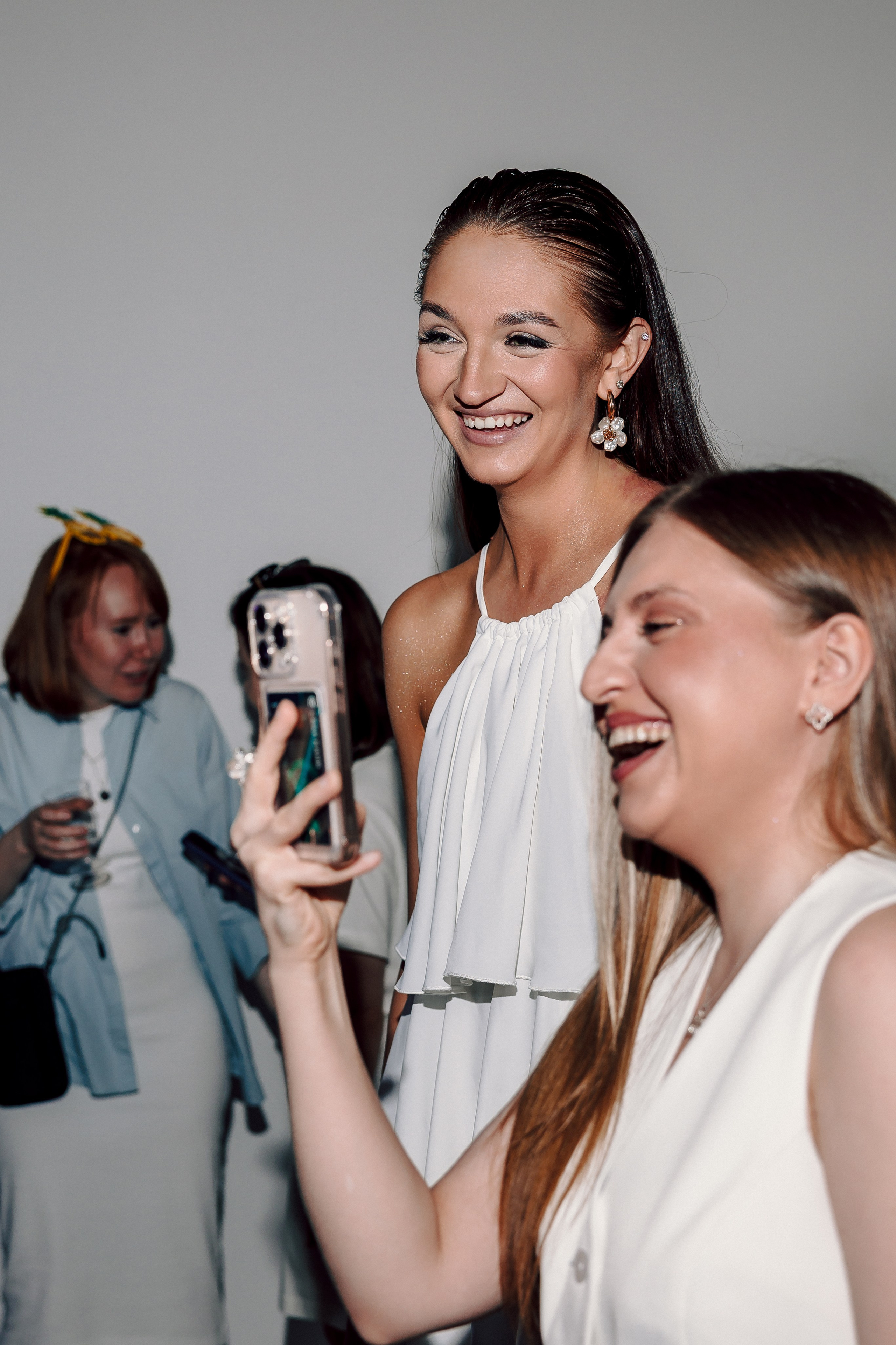 Выпускной курса «Журфак» 2025. Лёшка Варзегов — фотограф