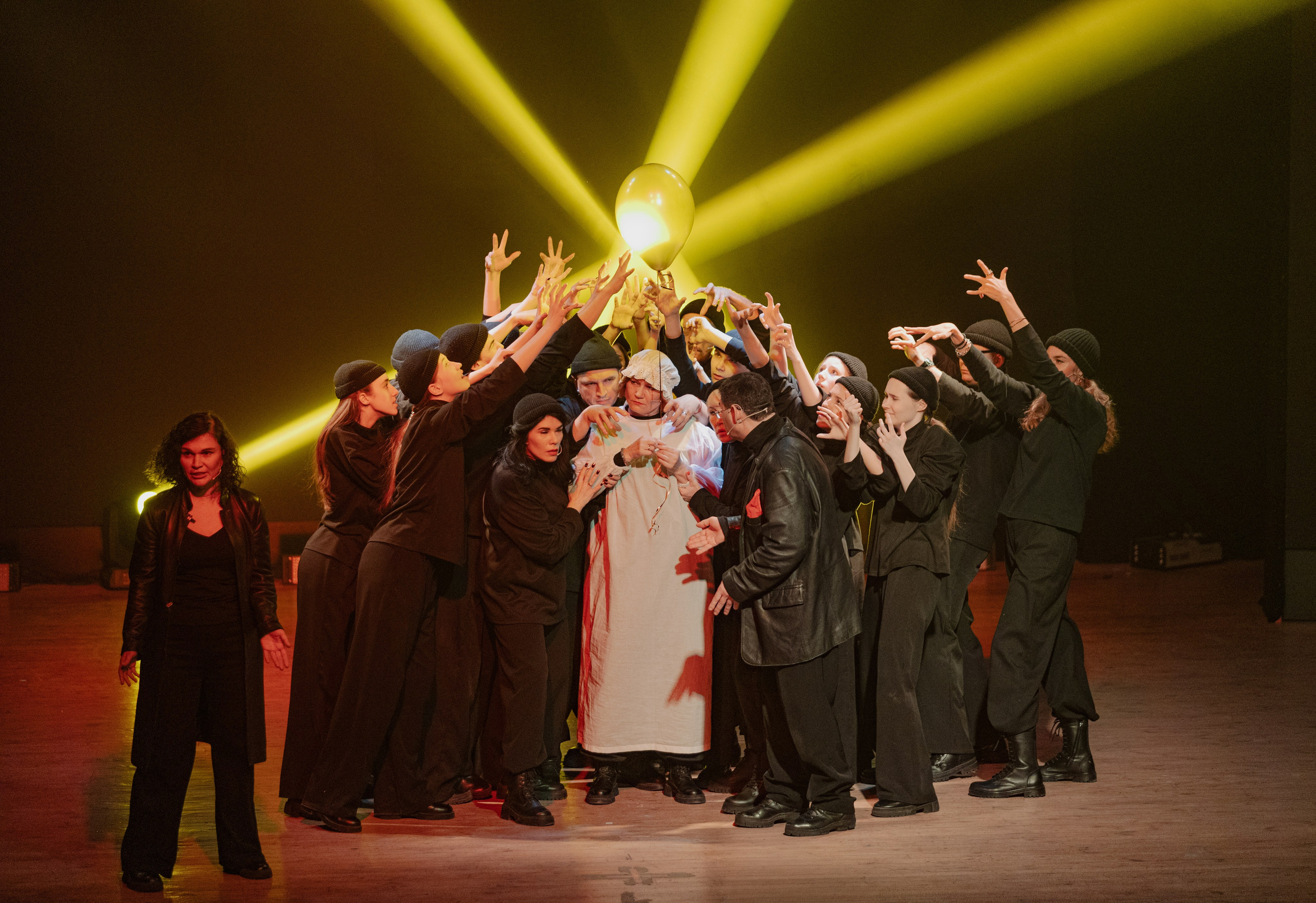 Съёмка № 15 «Спектакль». Павел Савельев, фотограф г. Самара