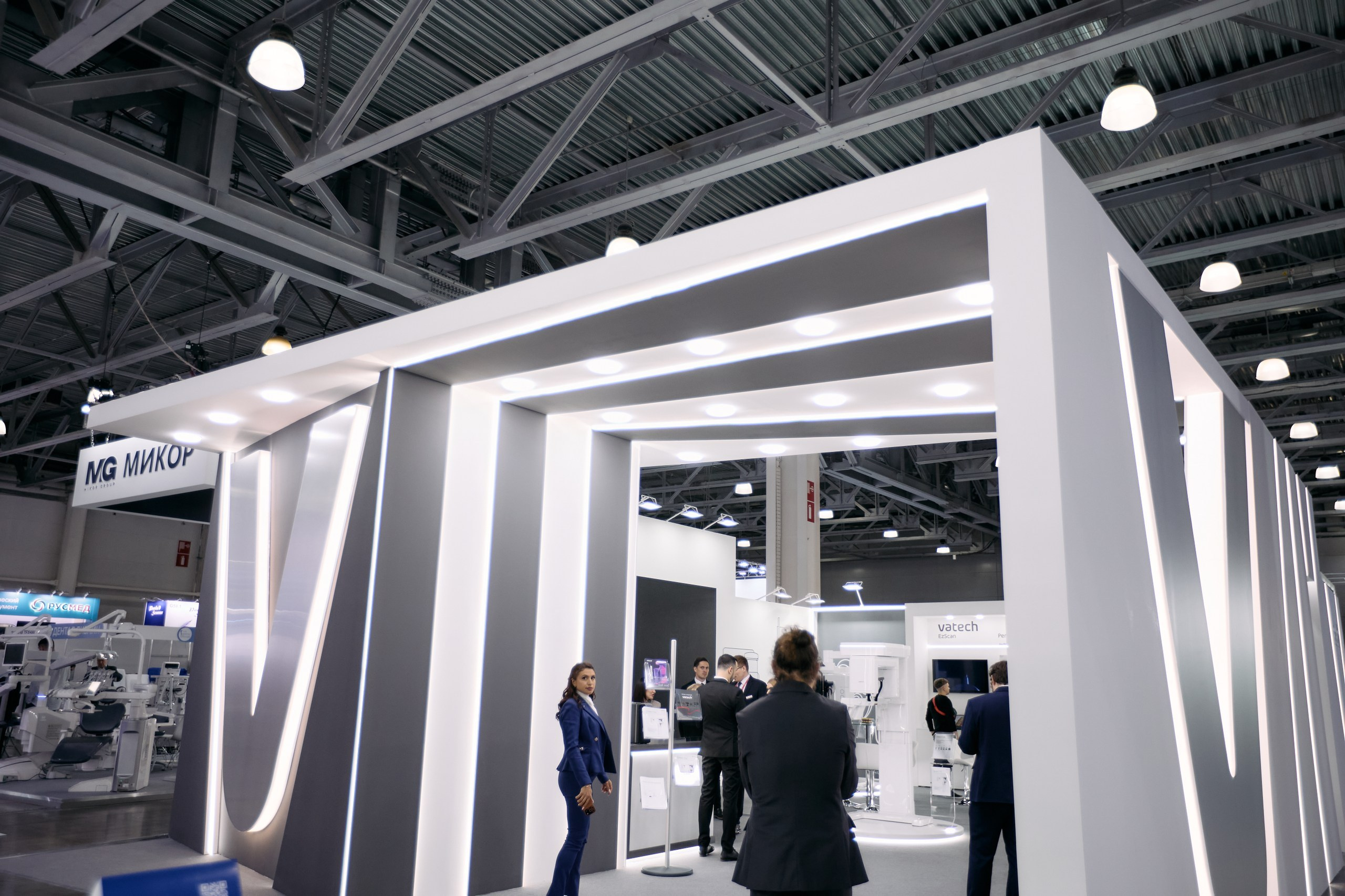 Дентал Салон 2026: Vatech. Свадебный и репортажный фотограф Дмитрий Кононенко