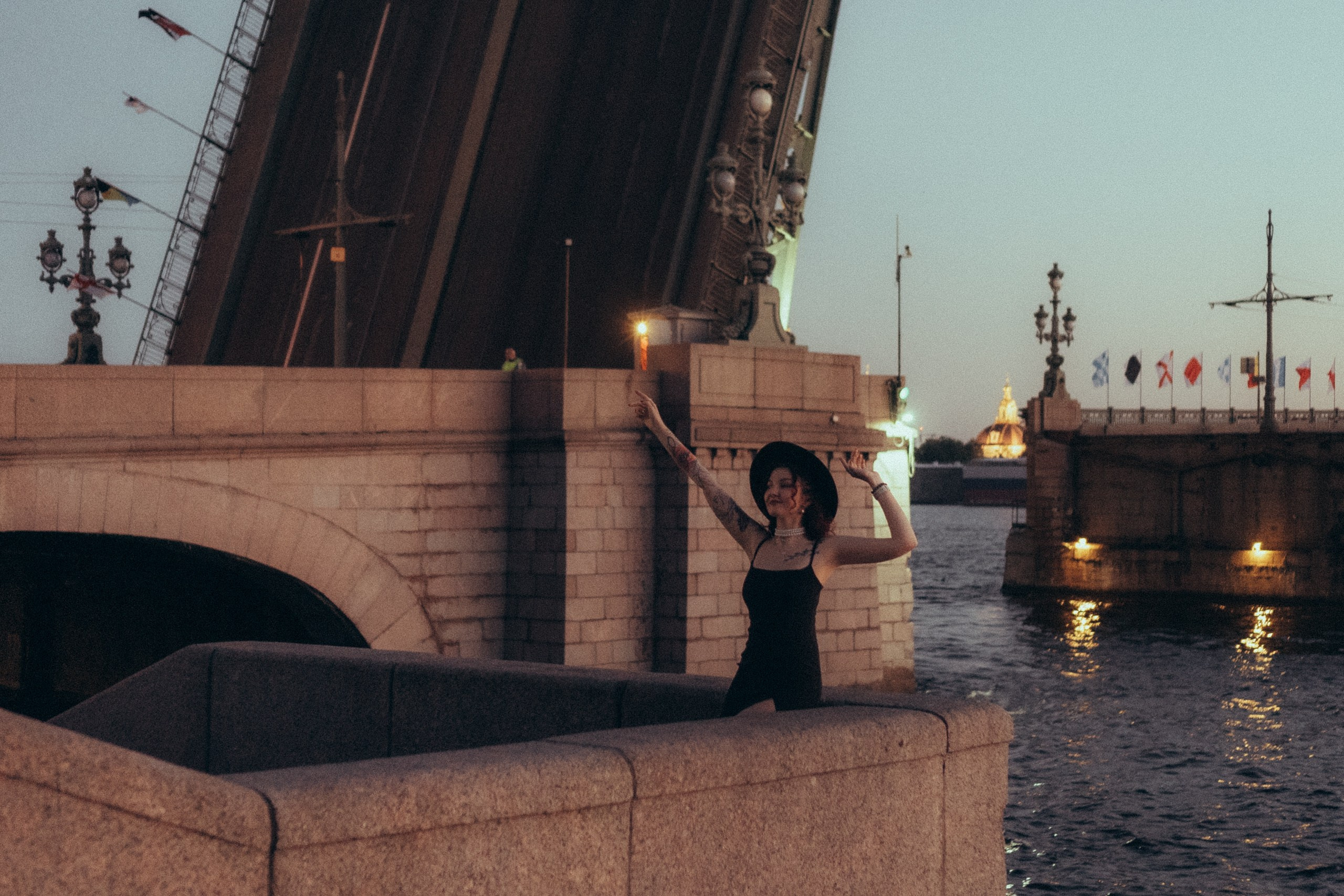 Ночная прогулка по Питеру. Профессиональный фотограф, Санкт-Петербург — Виктория Богомолова