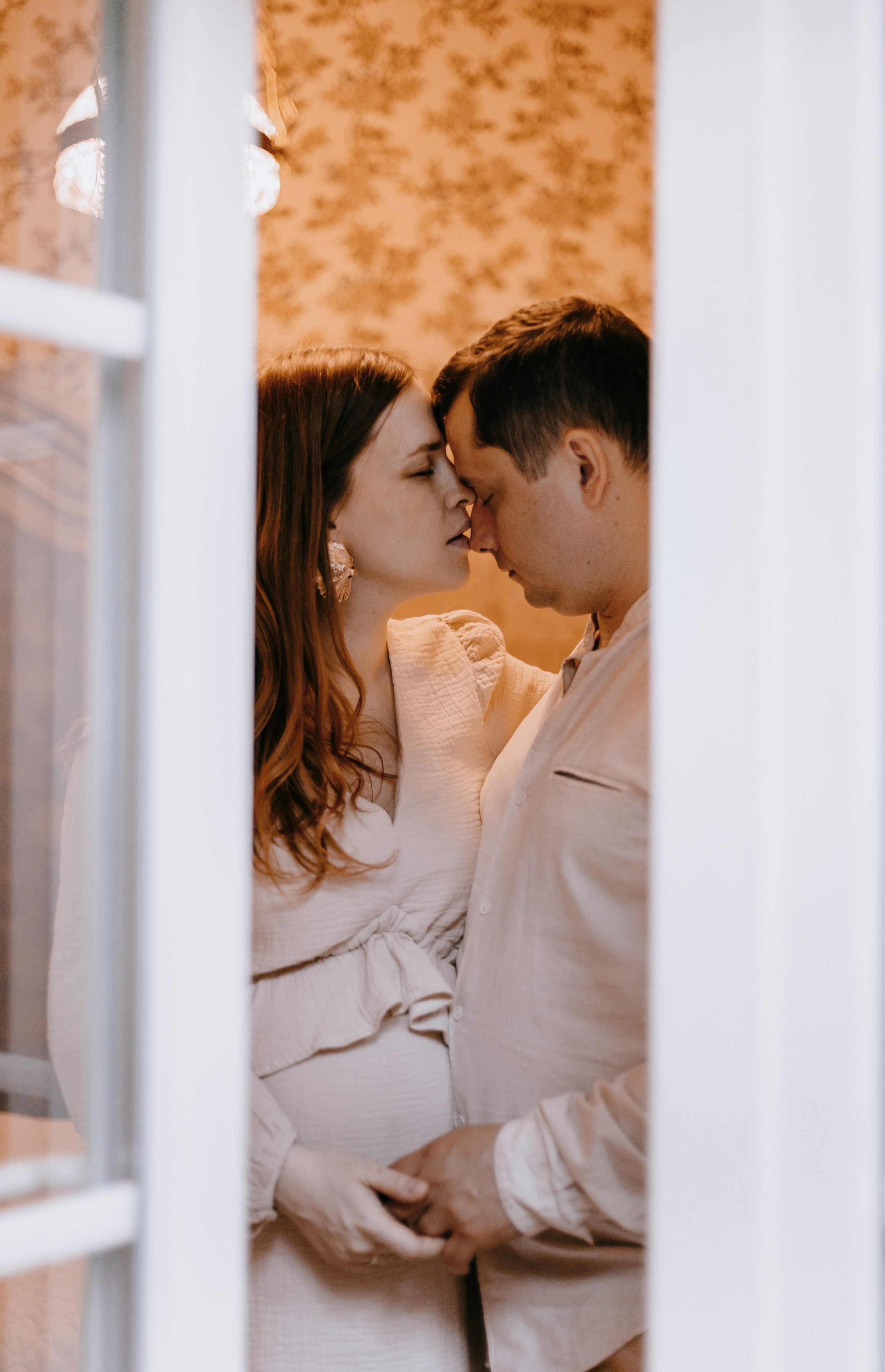 На фото уже трое…. Свадебный и репортажный фотограф рилсмейкер Москва Сочи Виктория Славнова