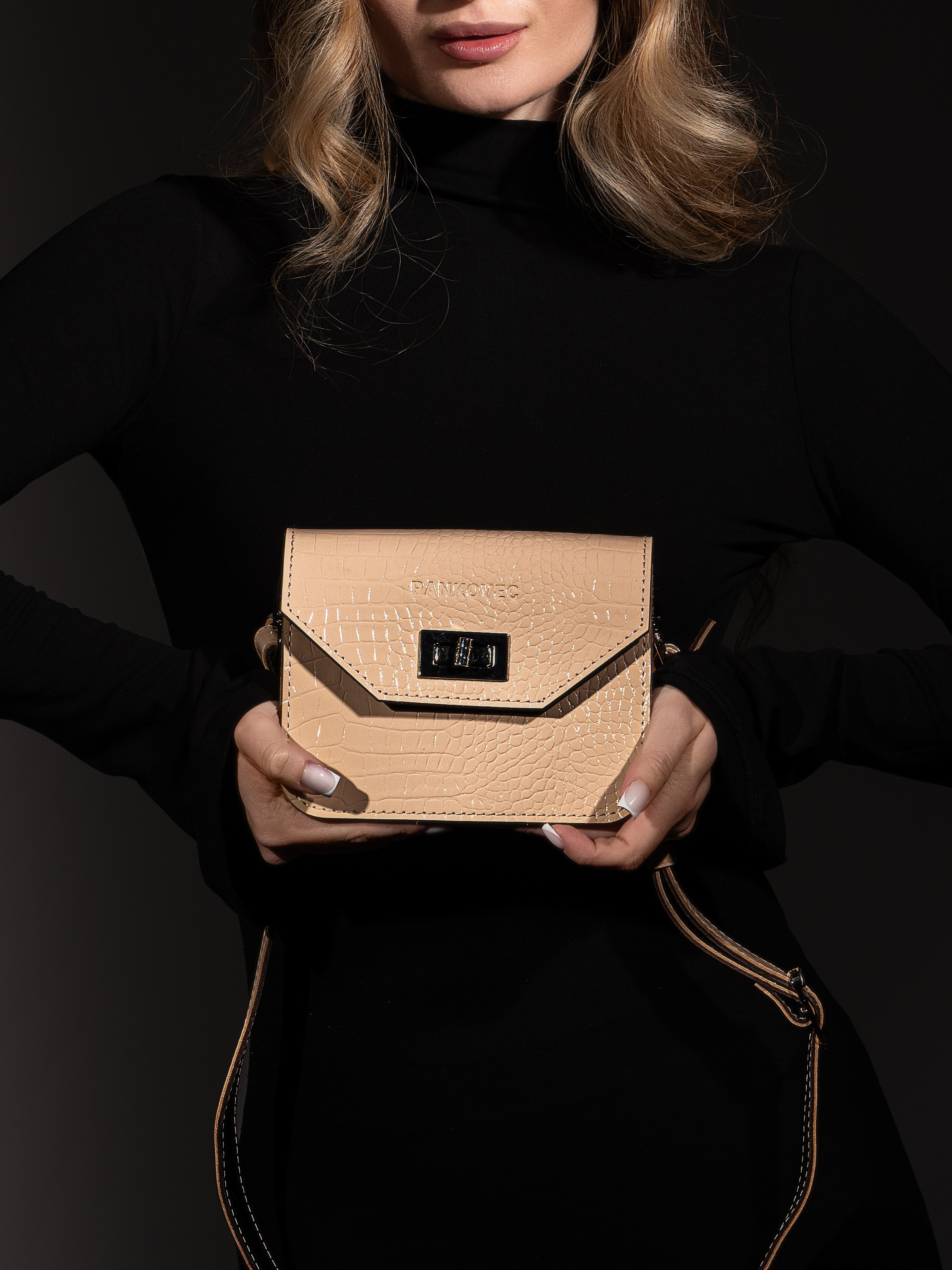 съемка для бренда сумок, сумки Беларусь, съемка кожаных изделий, съемка аксессуаров, фотосессия для брендов, съемка каталога, фотограф Беларусь, 