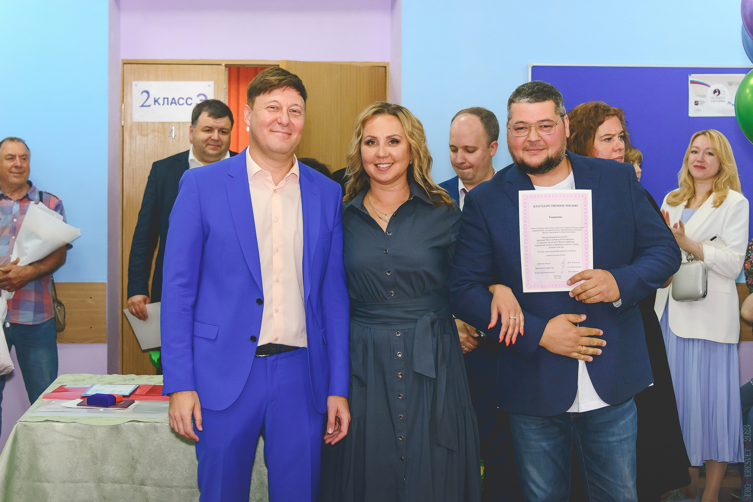 Выпускной 11 класс. Ваш фотограф на праздник в Москве, Раменском, Жуковском, Люберцах