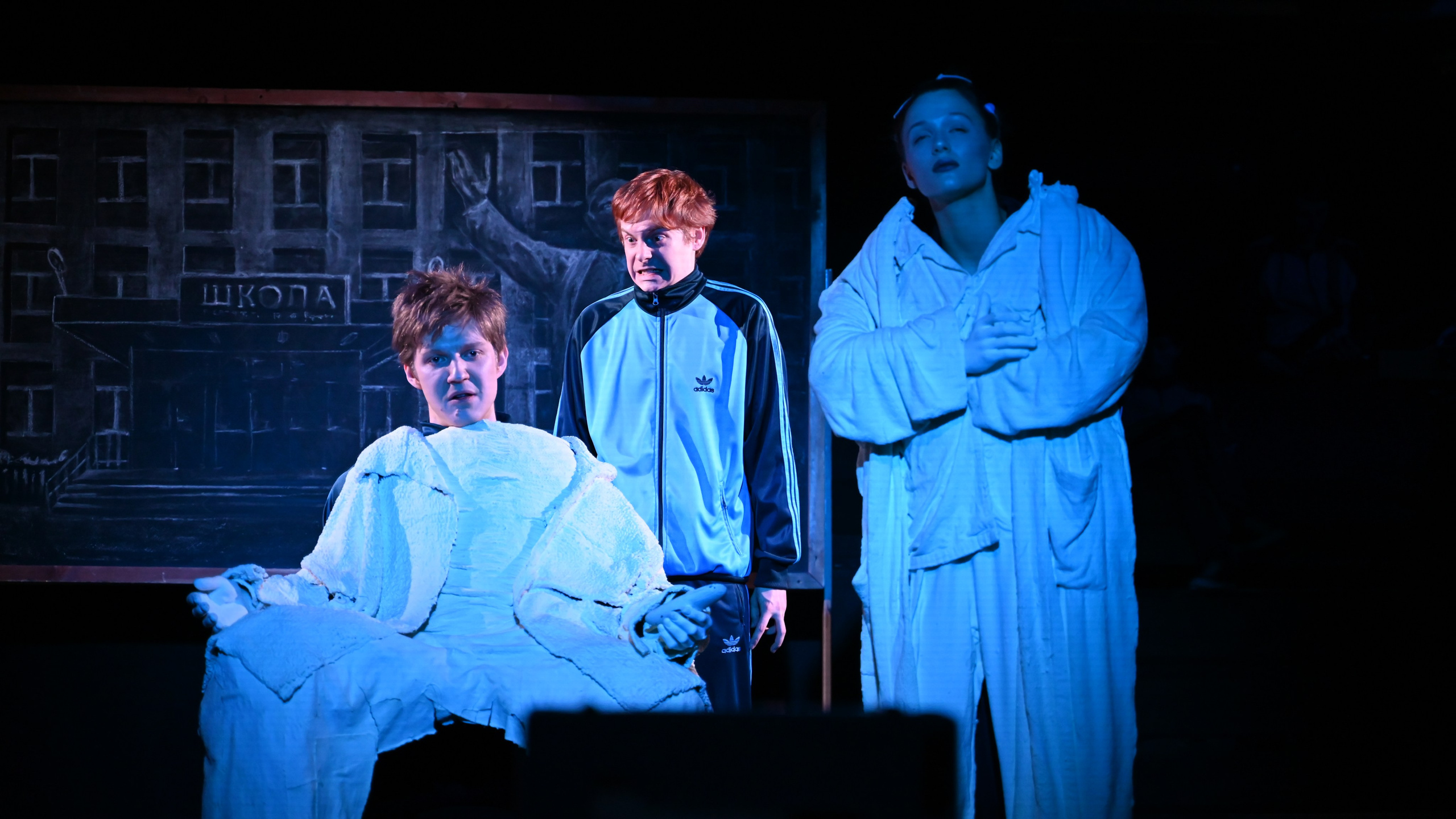 Спектакль "Расскажи мне про Гренландию". Театральный фотограф Михаил Макаричев-Энгельс